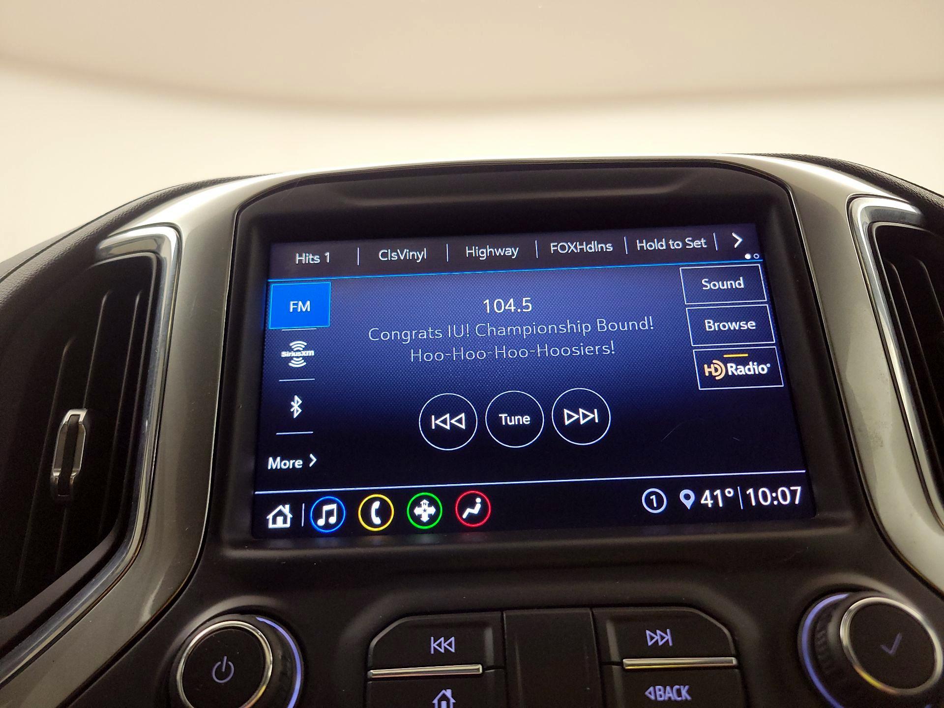 Thumbnail: 2020 Chevrolet Silverado 1500 - 15