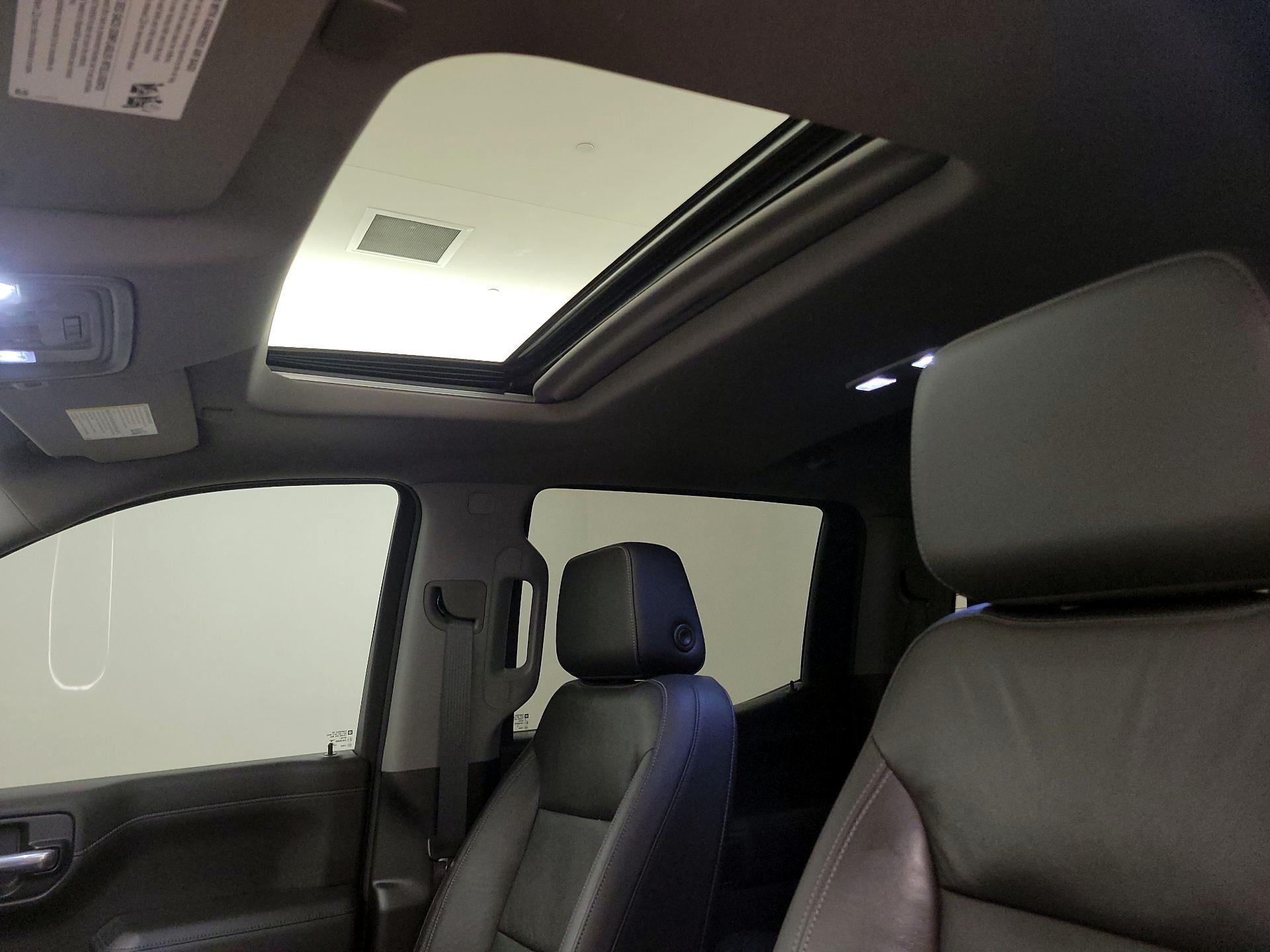 Thumbnail: 2020 Chevrolet Silverado 1500 - 19