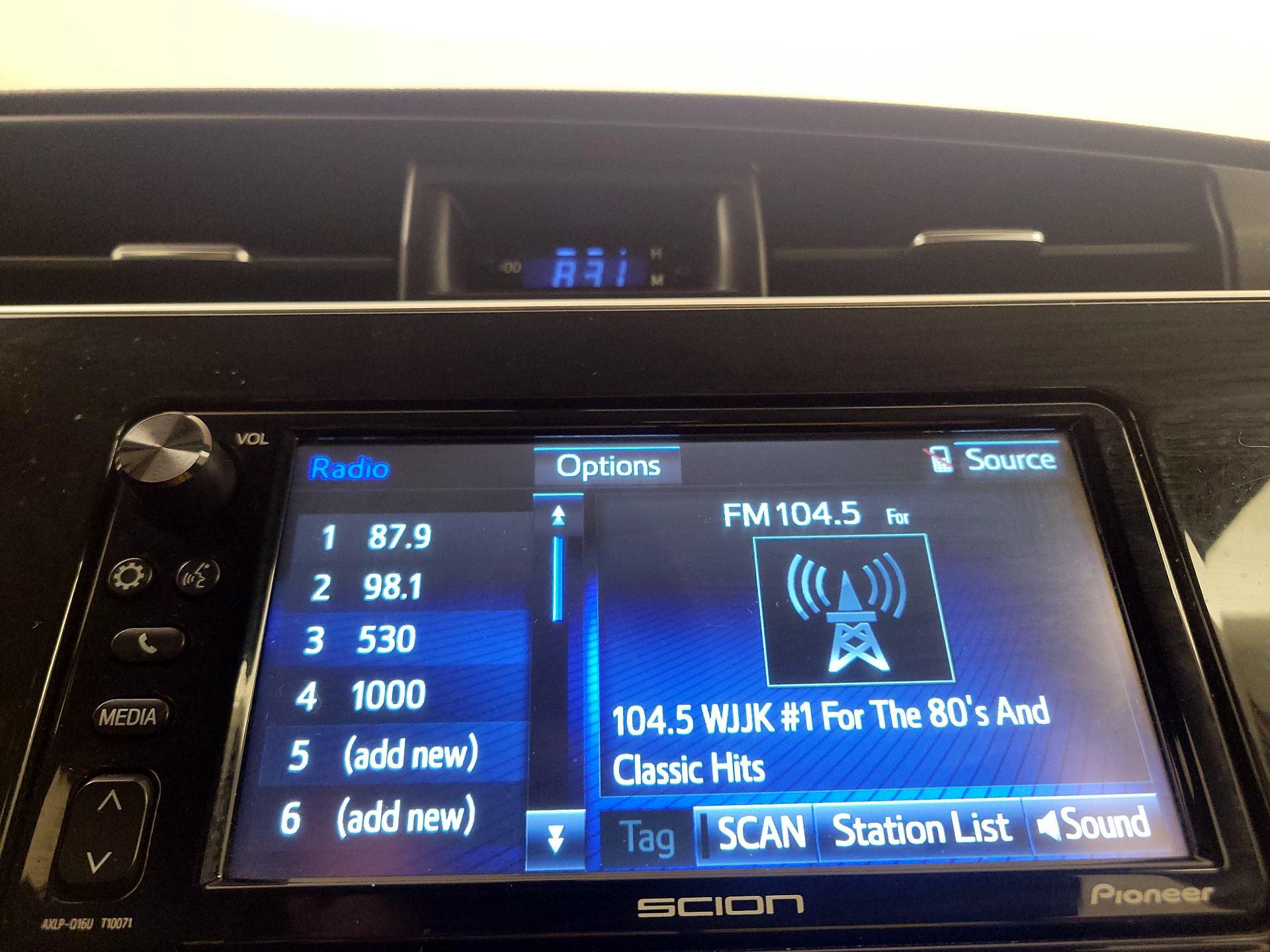 Thumbnail: 2016 Scion iM - 15