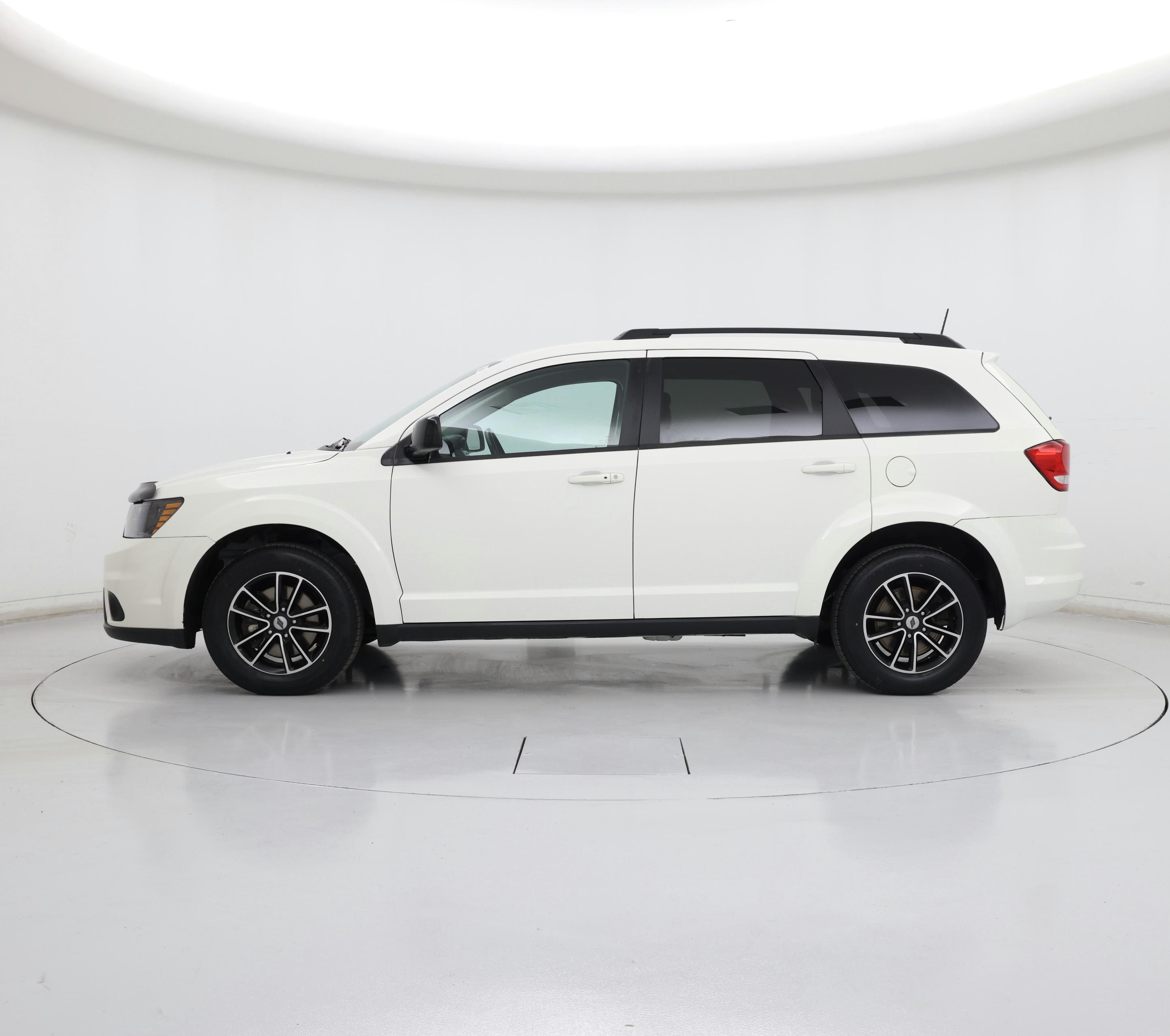 Thumbnail: 2019 Dodge Journey - 3