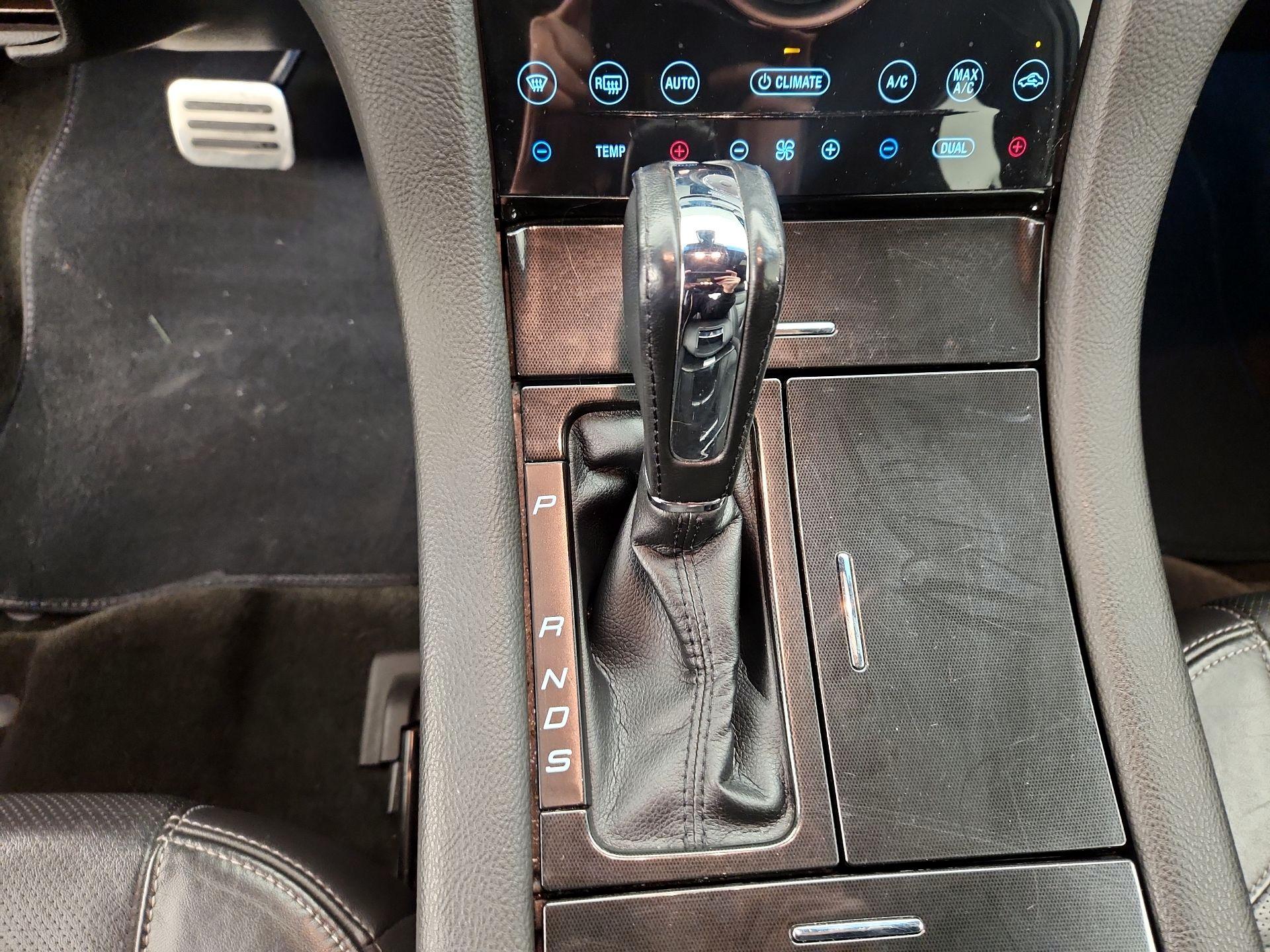 Thumbnail: 2017 Ford Taurus - 18