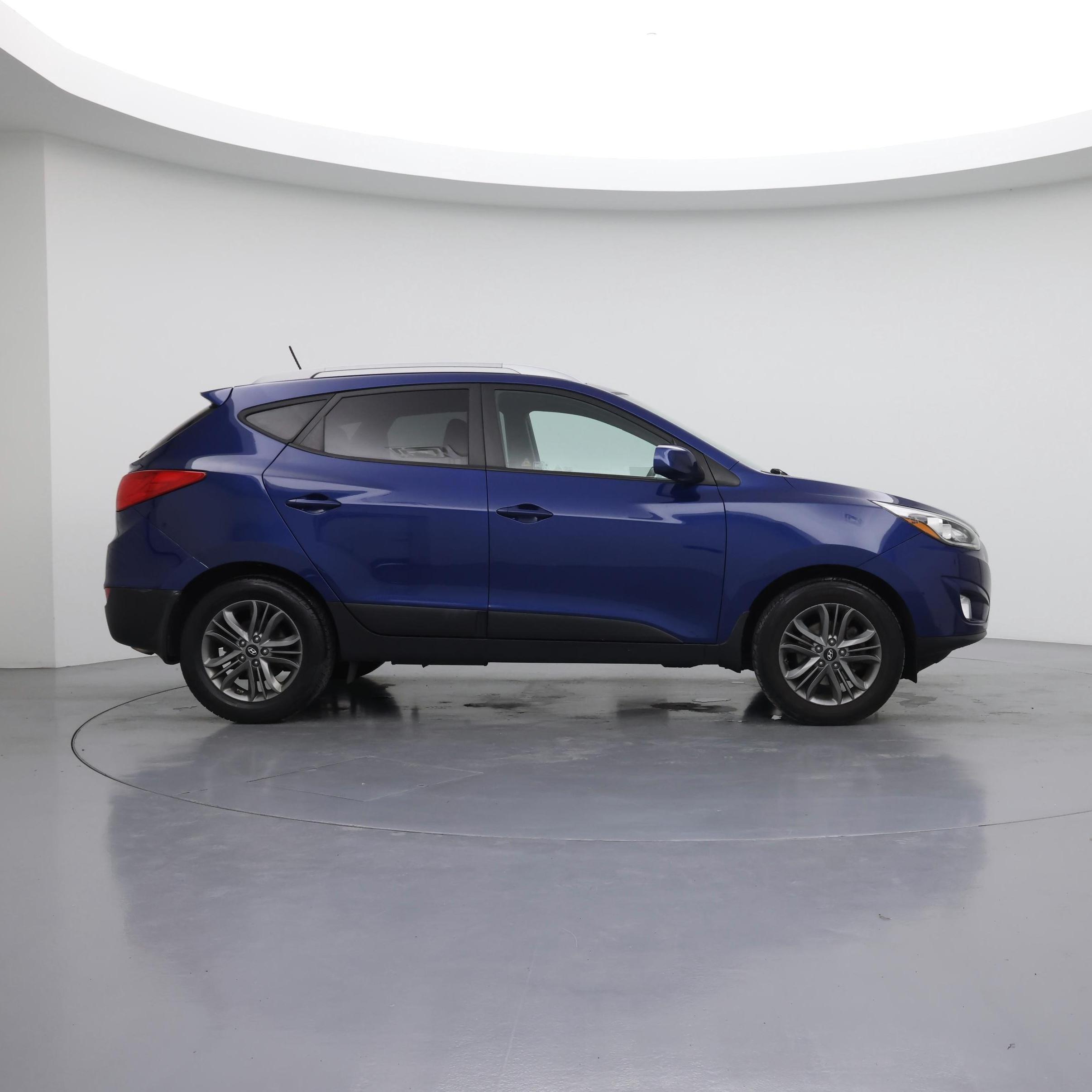 Thumbnail: 2015 Hyundai Tucson - 7