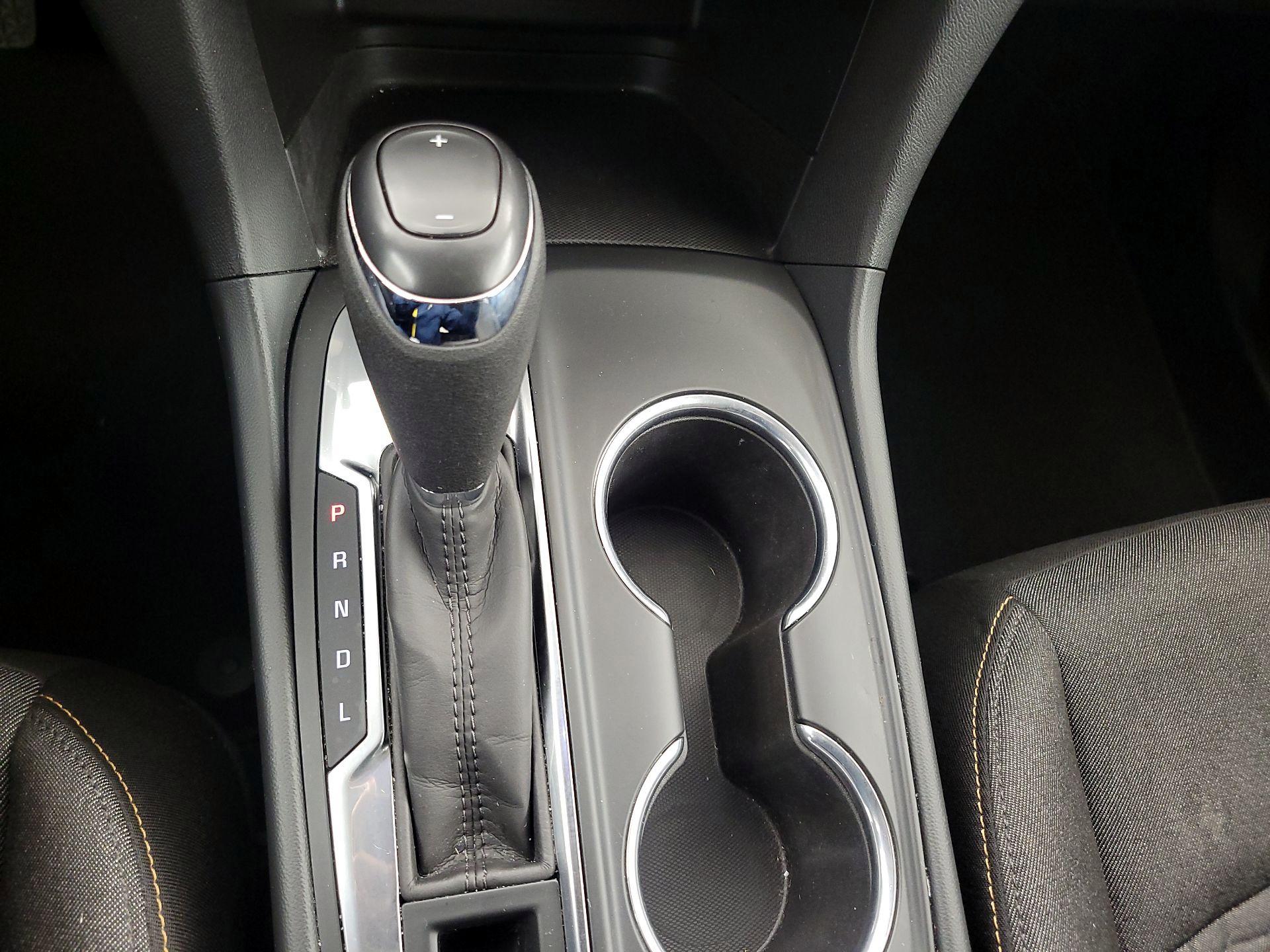 Thumbnail: 2020 Chevrolet Equinox - 17