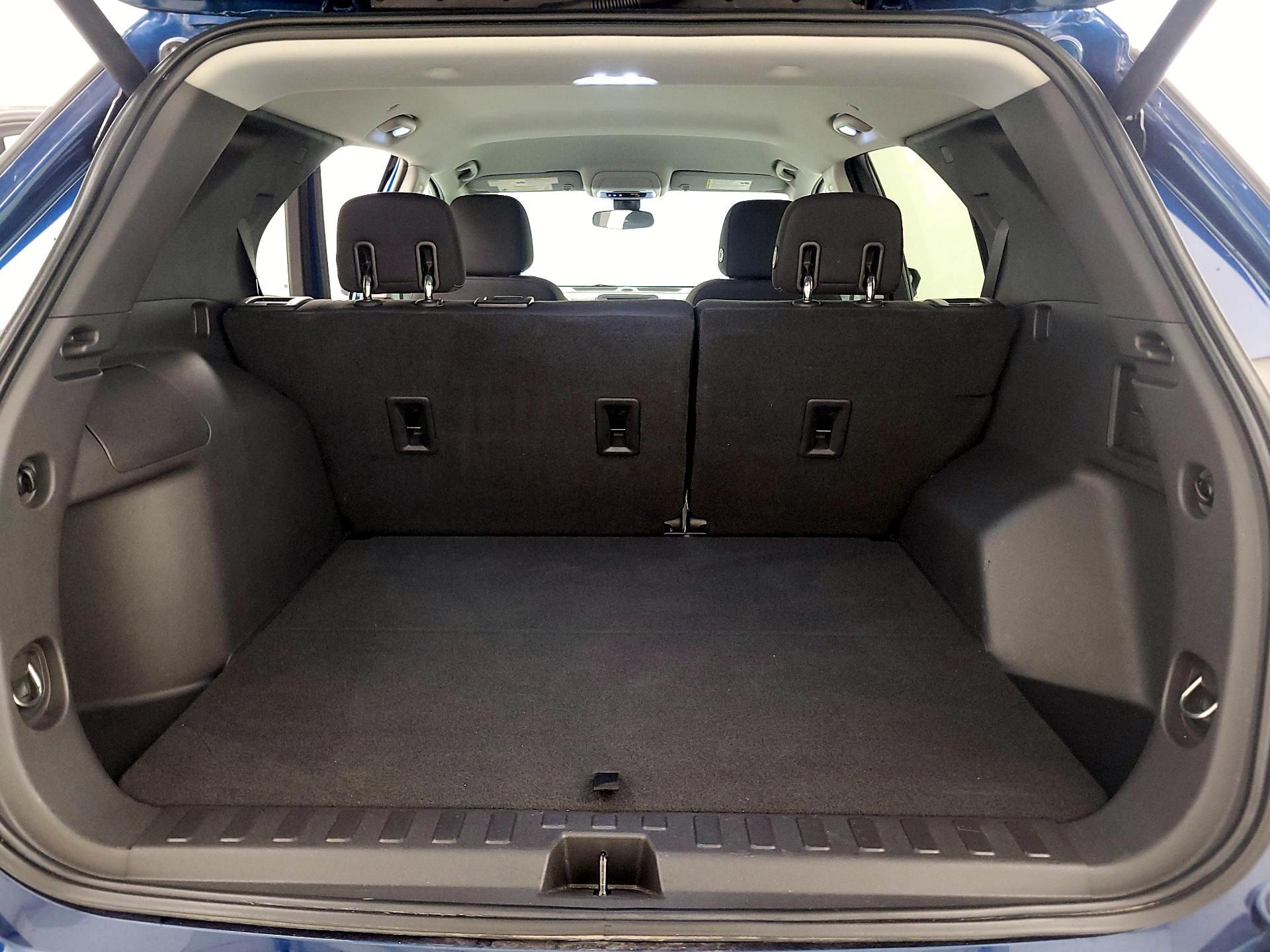 Thumbnail: 2020 Chevrolet Equinox - 20