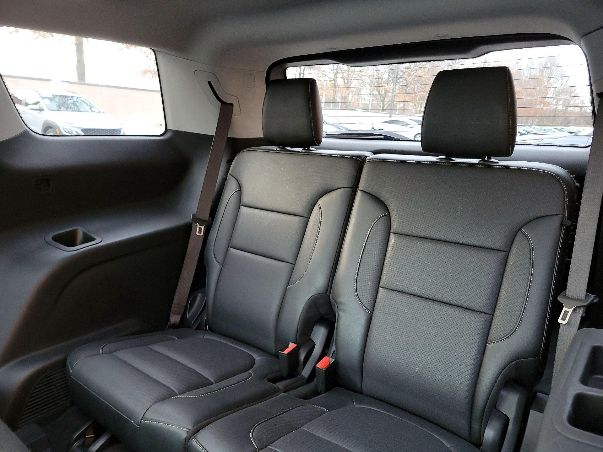 Thumbnail: 2019 GMC Acadia - 19