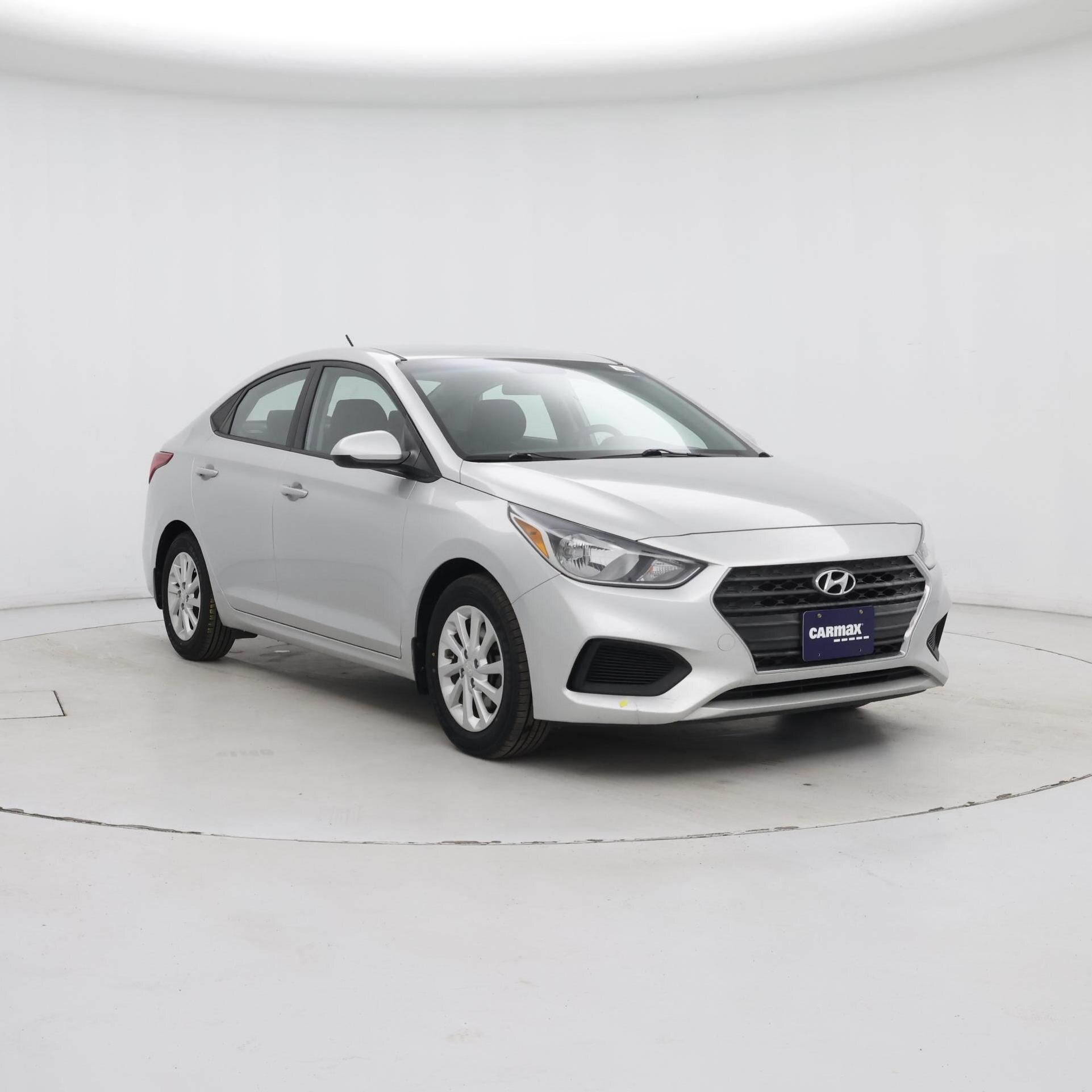 Silver 2018 Hyundai Accent Sedan Front-Wheel Drive Automatic