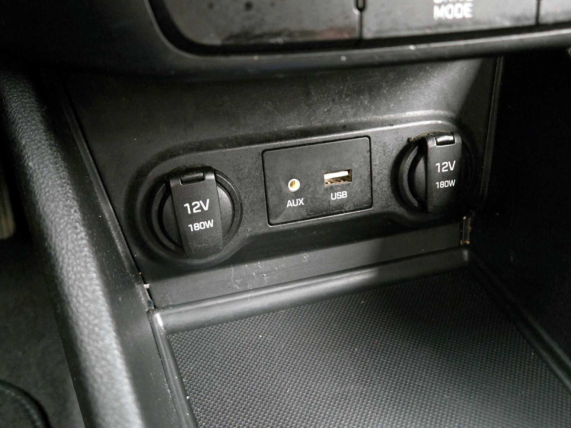 Thumbnail: 2018 Hyundai Accent - 18