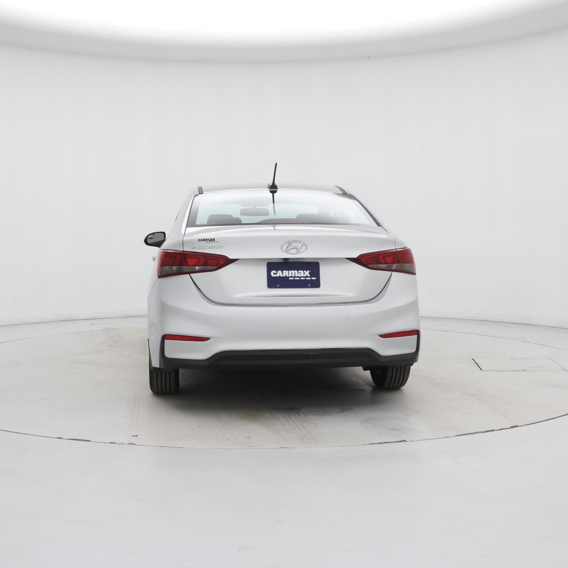 Thumbnail: 2018 Hyundai Accent - 6