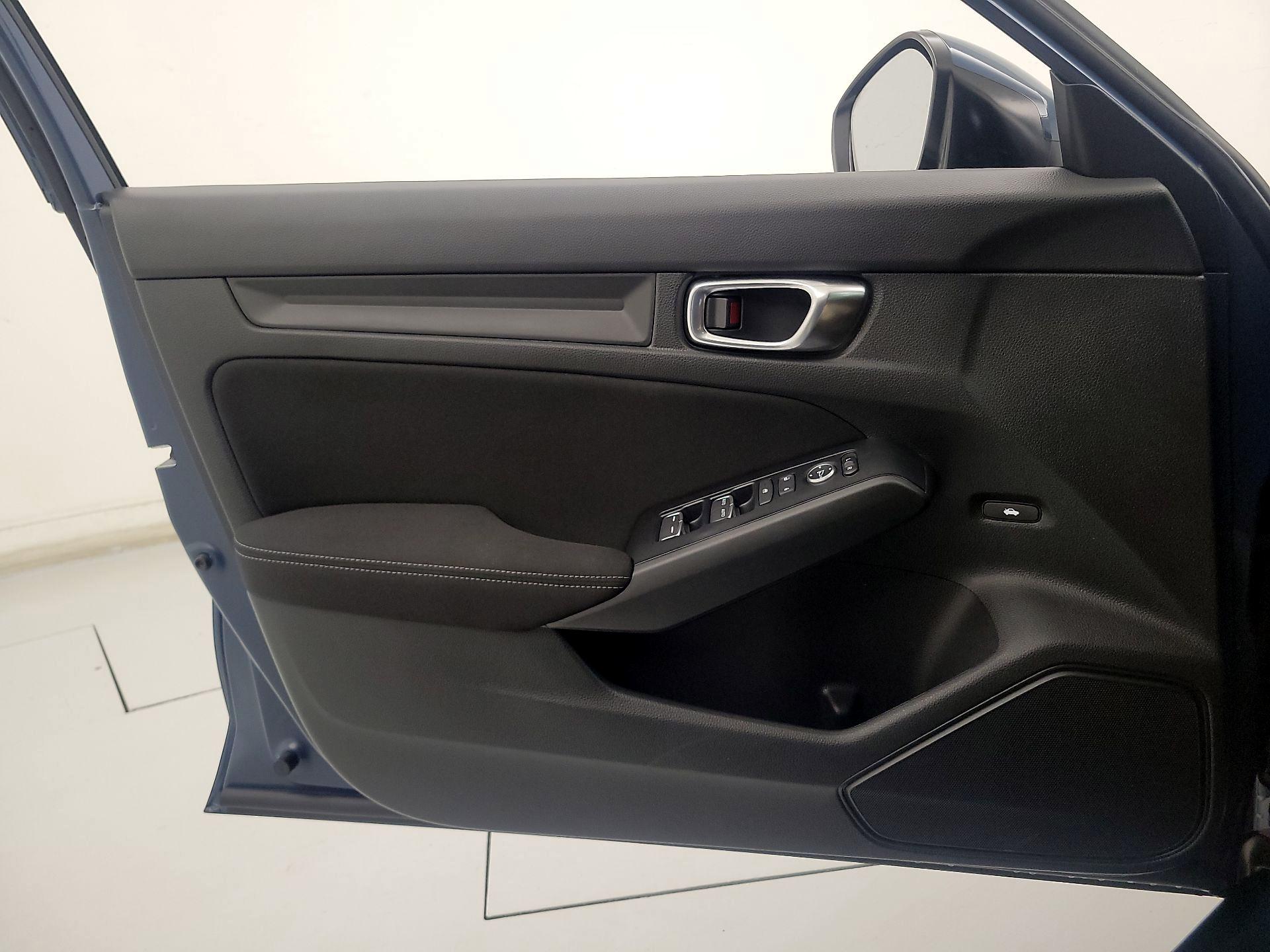 Thumbnail: 2025 Honda Civic - 12