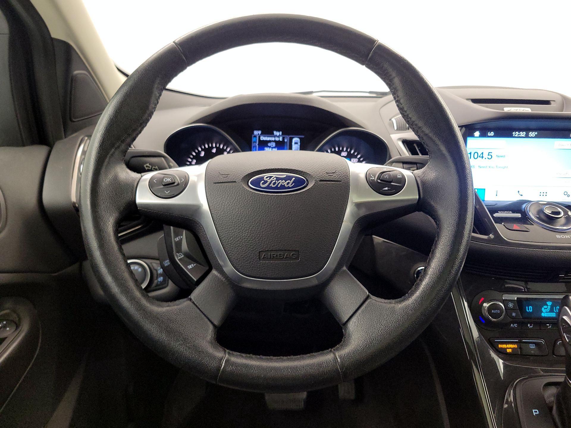 Thumbnail: 2016 Ford Escape - 10
