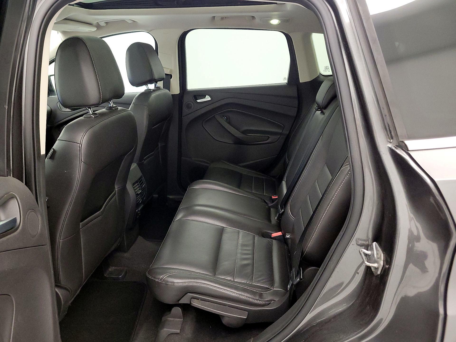 Thumbnail: 2016 Ford Escape - 20