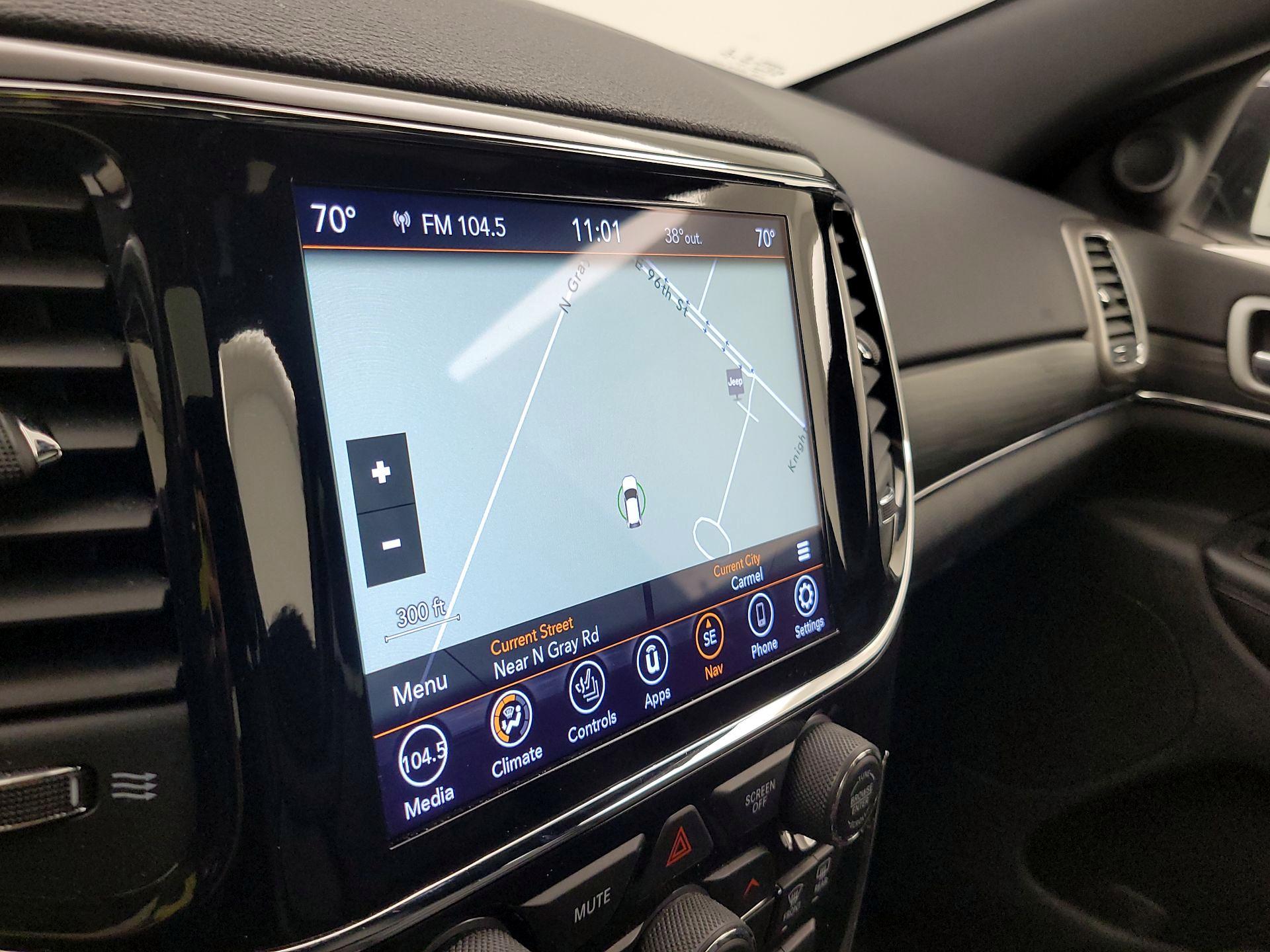 Thumbnail: 2021 Jeep Grand Cherokee - 14