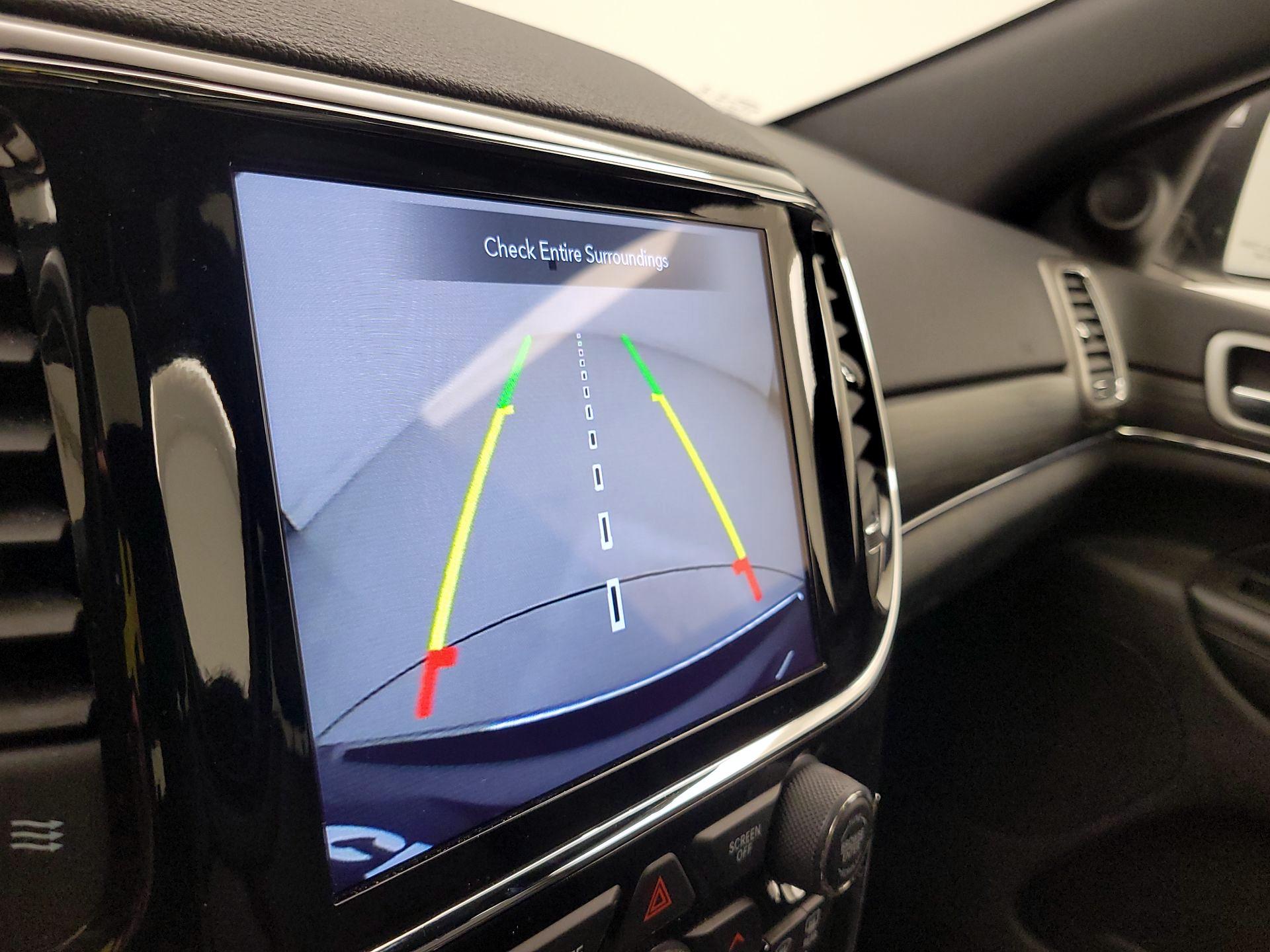 Thumbnail: 2021 Jeep Grand Cherokee - 15