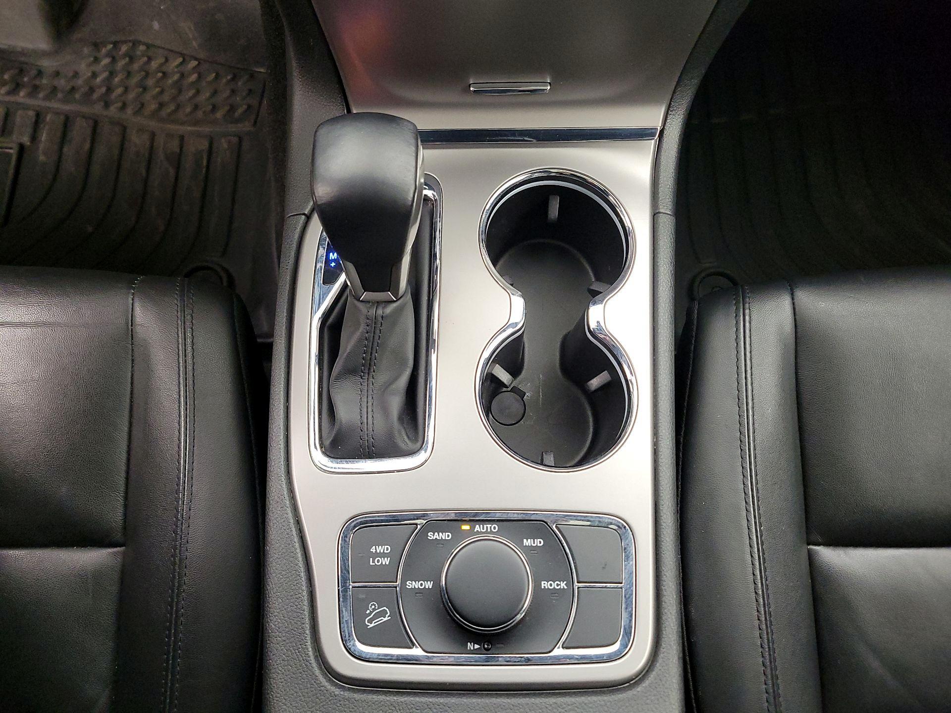 Thumbnail: 2021 Jeep Grand Cherokee - 18