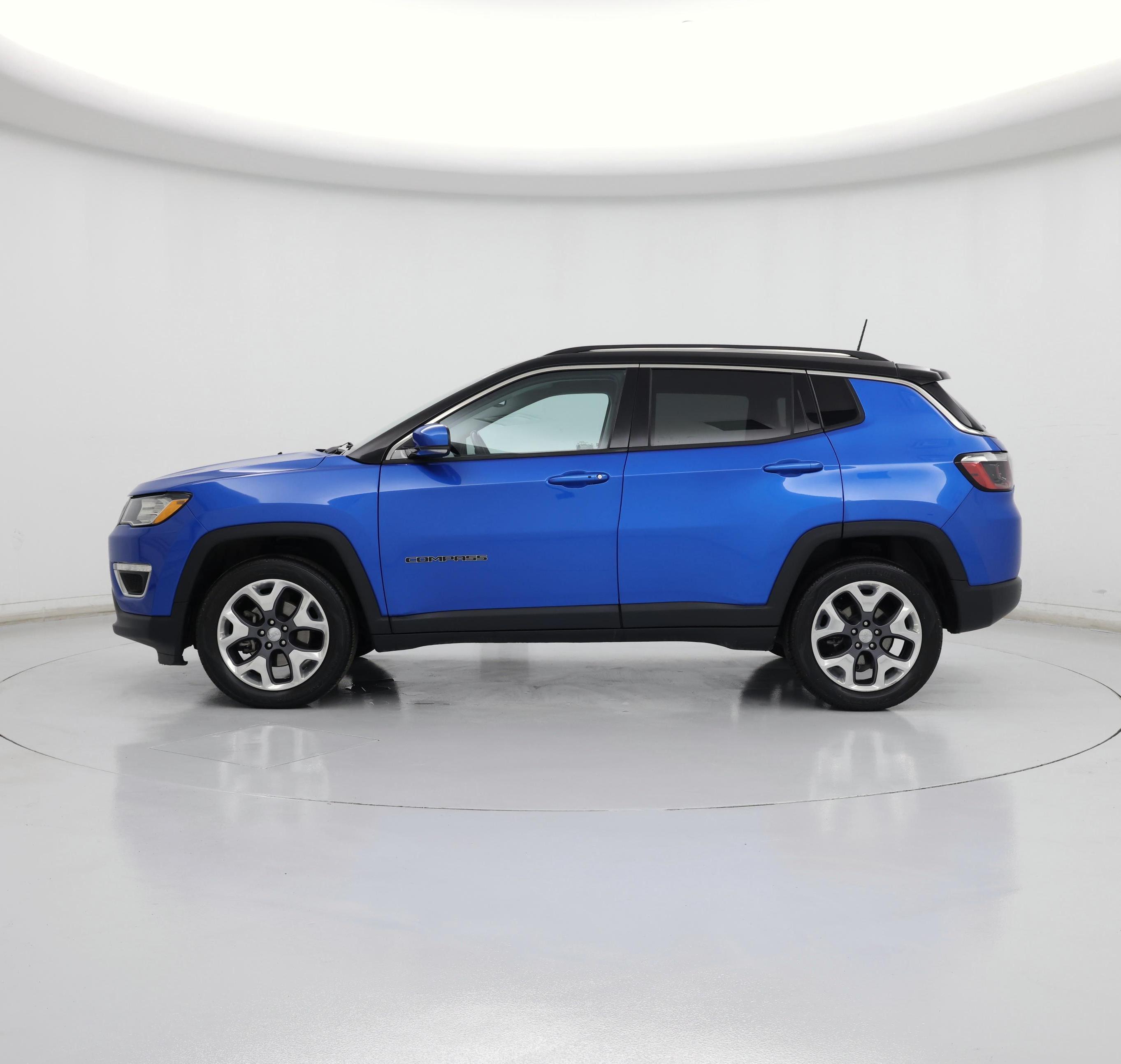 Thumbnail: 2021 Jeep Compass - 3