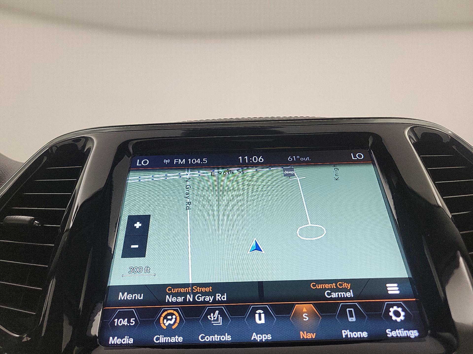 Thumbnail: 2022 Jeep Cherokee - 14