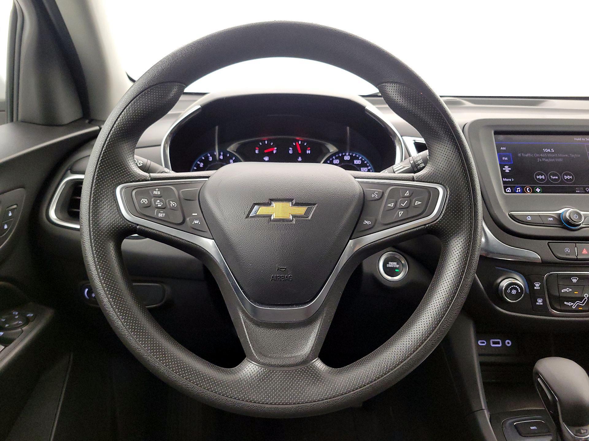 Thumbnail: 2022 Chevrolet Equinox - 10