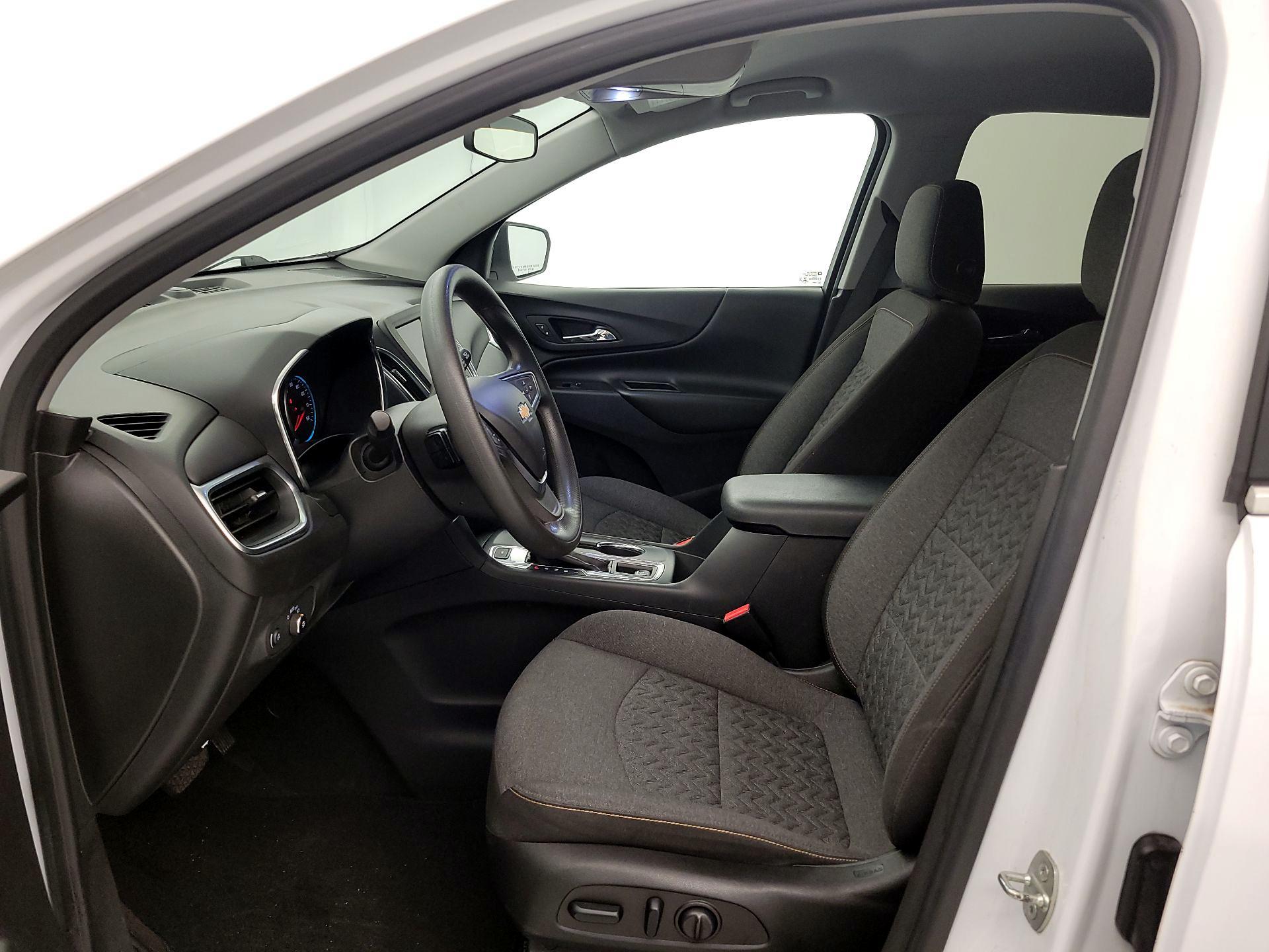 Thumbnail: 2022 Chevrolet Equinox - 11