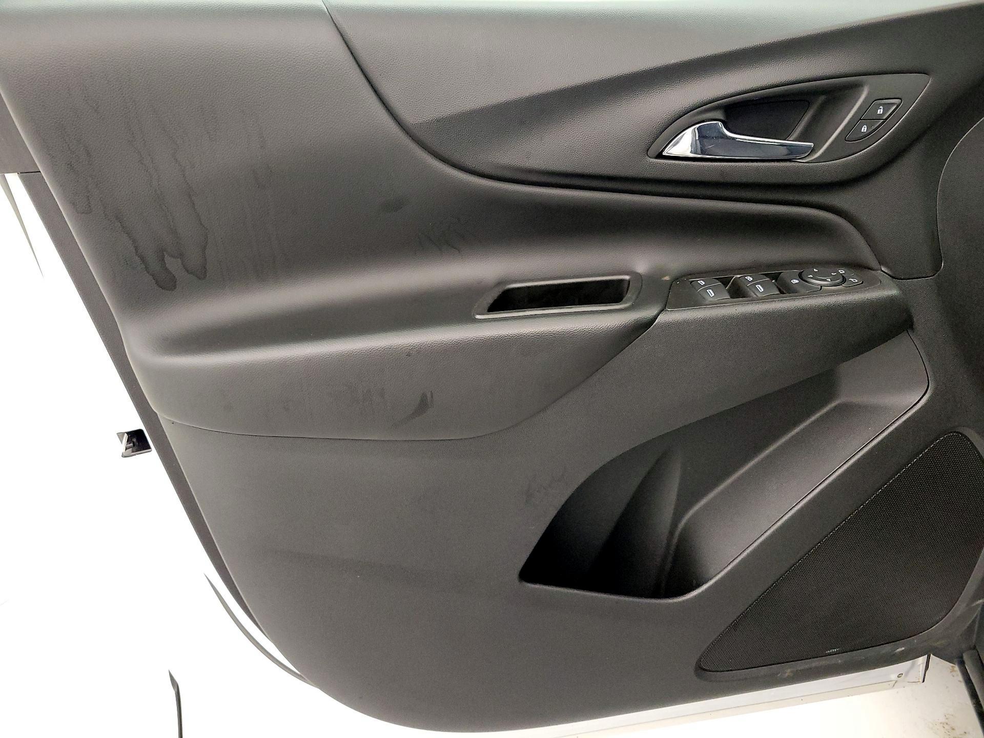 Thumbnail: 2022 Chevrolet Equinox - 12