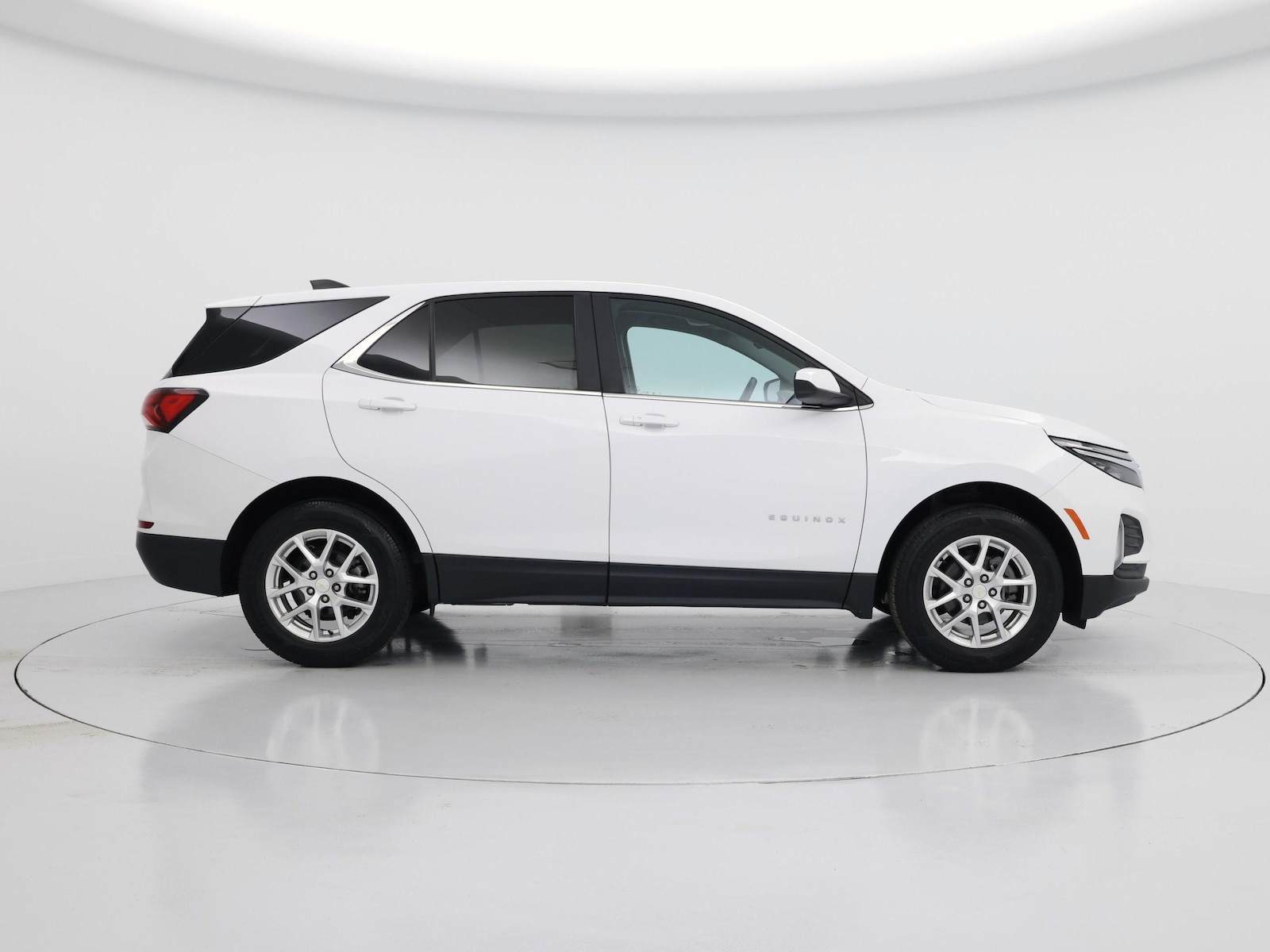 2022 Chevrolet Equinox LT - Photo 8