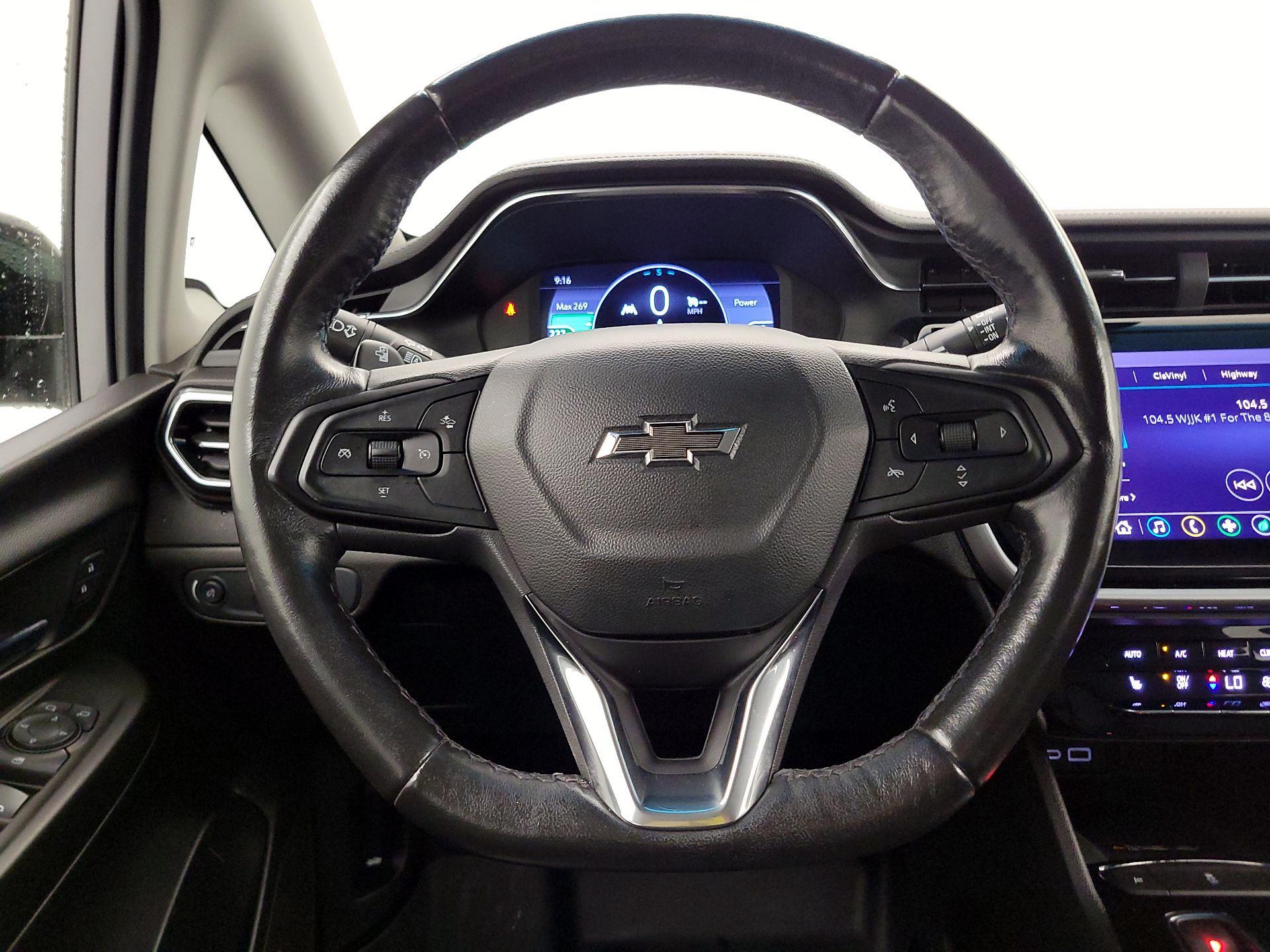 Thumbnail: 2022 Chevrolet Bolt EV - 10