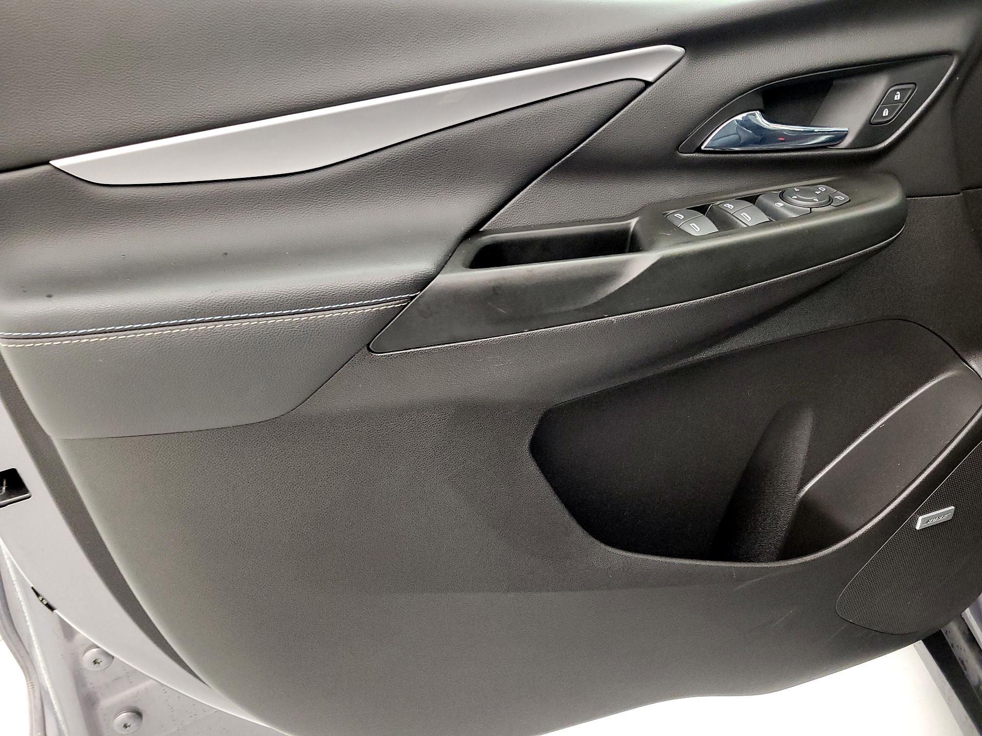 Thumbnail: 2022 Chevrolet Bolt EV - 12