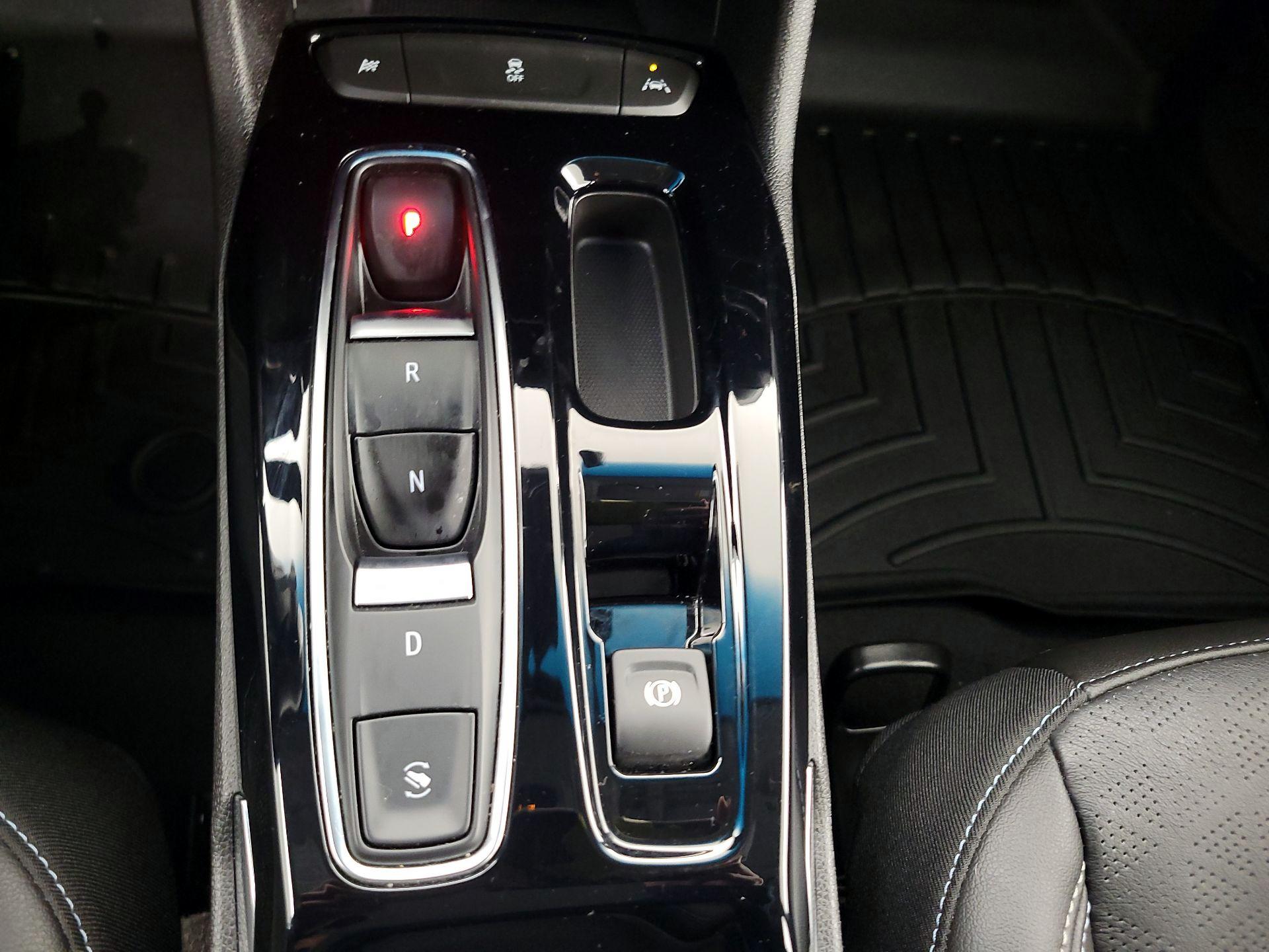 Thumbnail: 2022 Chevrolet Bolt EV - 17