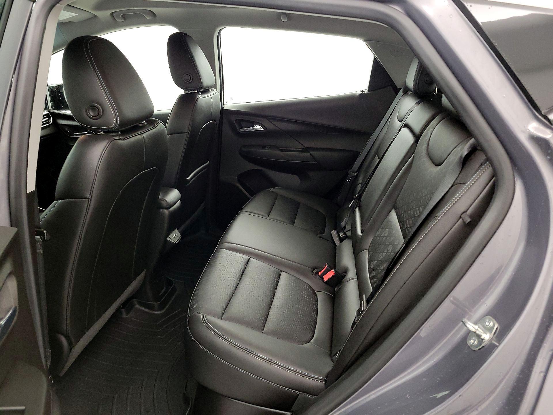 Thumbnail: 2022 Chevrolet Bolt EV - 19