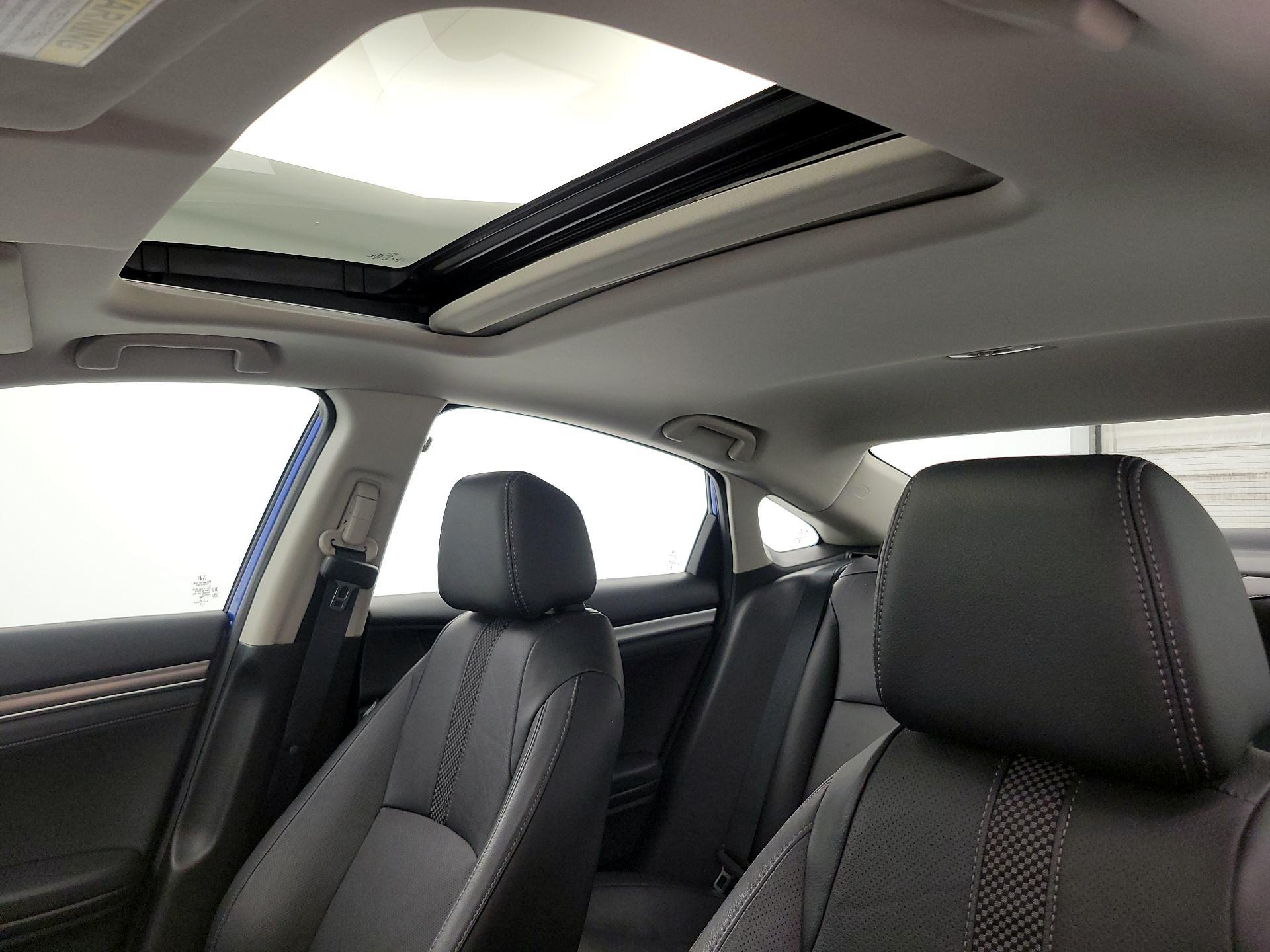 Thumbnail: 2019 Honda Civic - 19