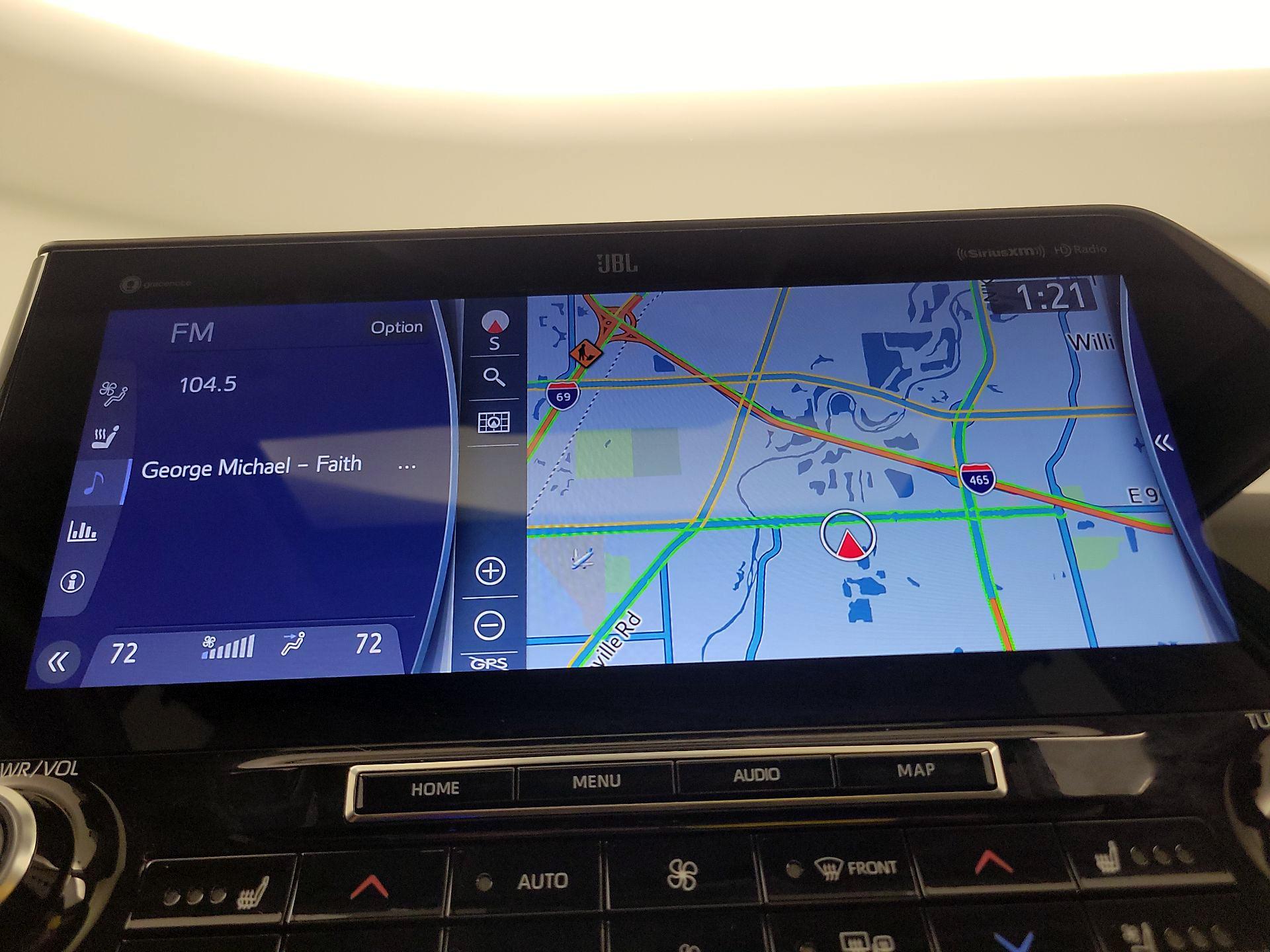 Thumbnail: 2022 Toyota Highlander - 14