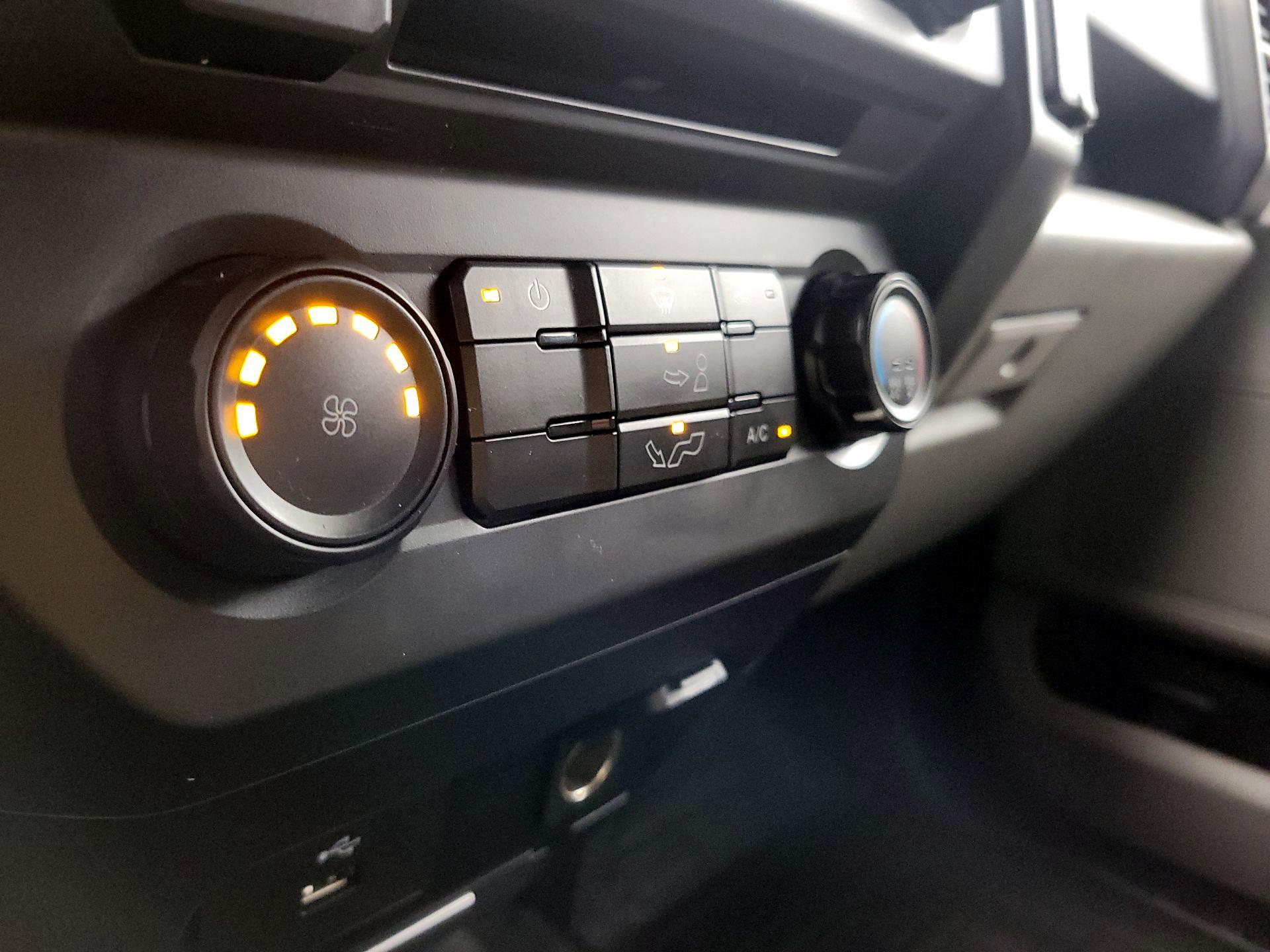 Thumbnail: 2018 Ford F-150 - 16