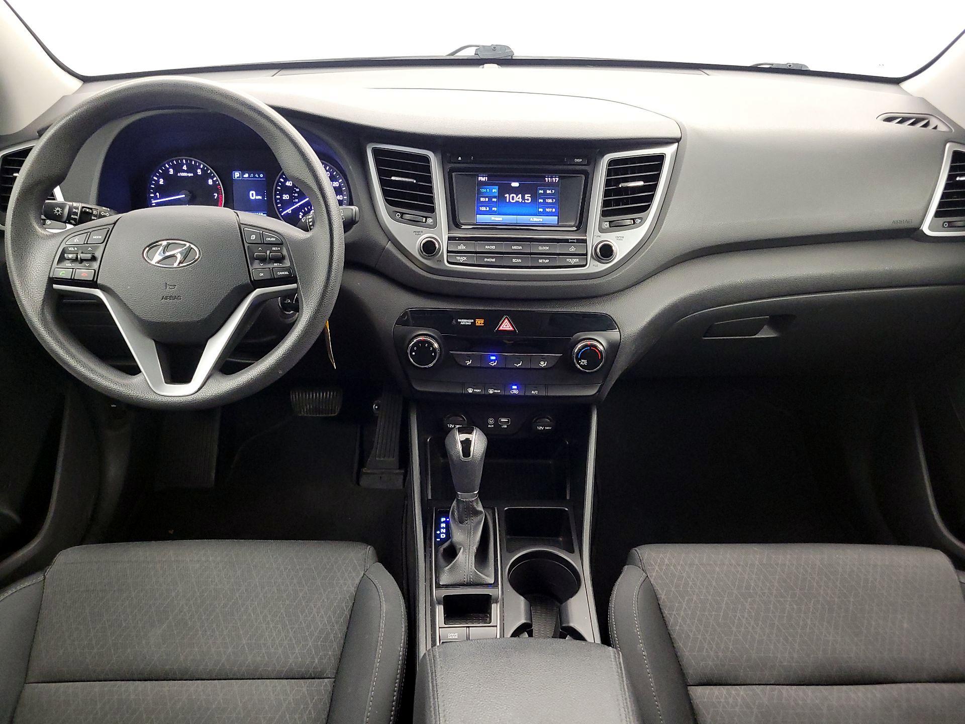 Thumbnail: 2017 Hyundai Tucson - 9