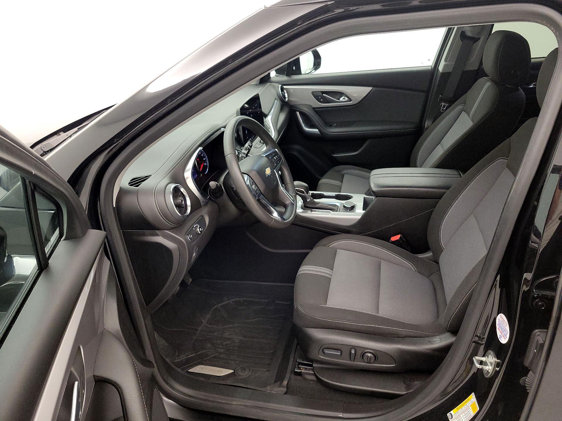 Thumbnail: 2023 Chevrolet Blazer - 11