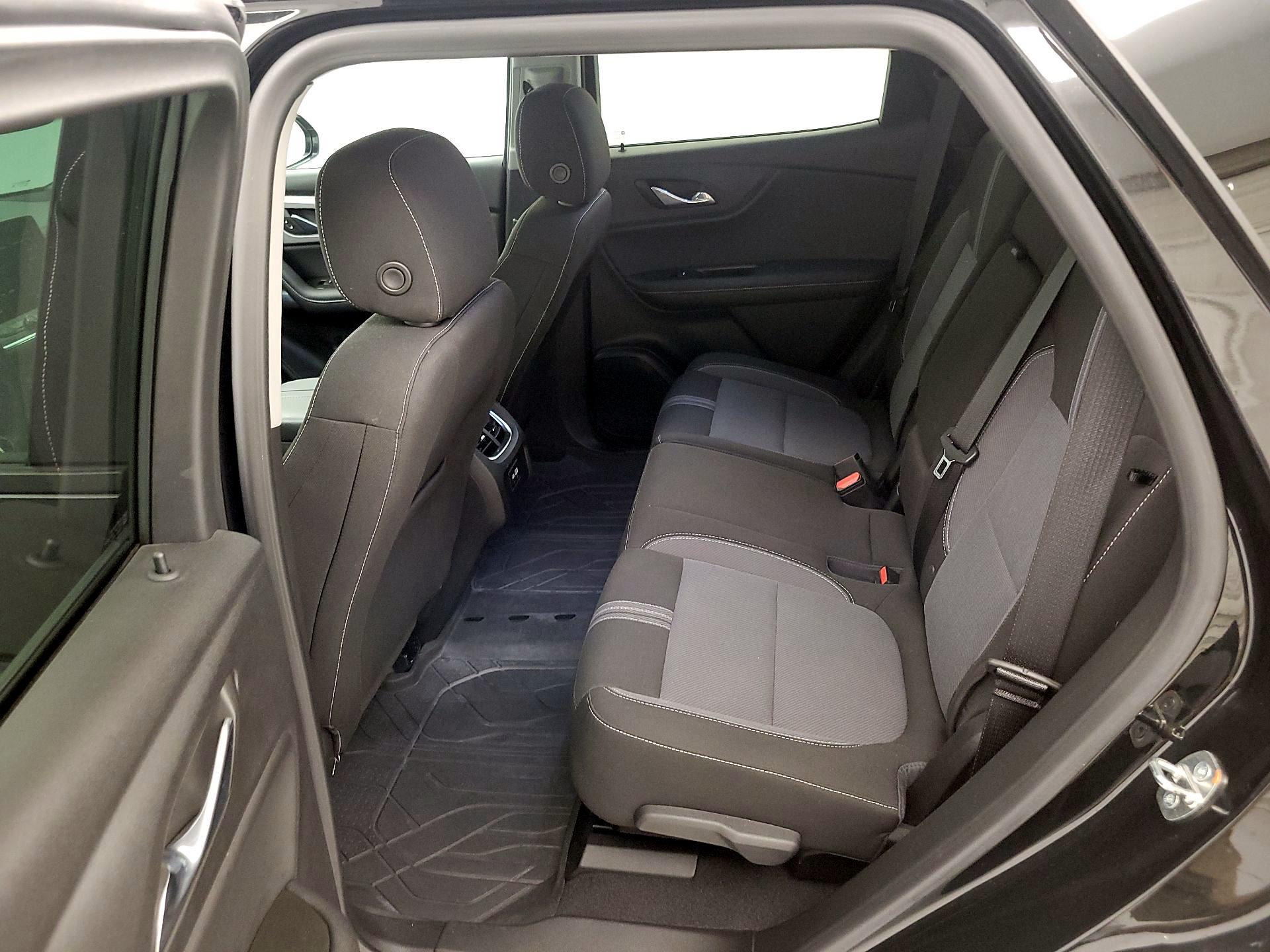 Thumbnail: 2023 Chevrolet Blazer - 19