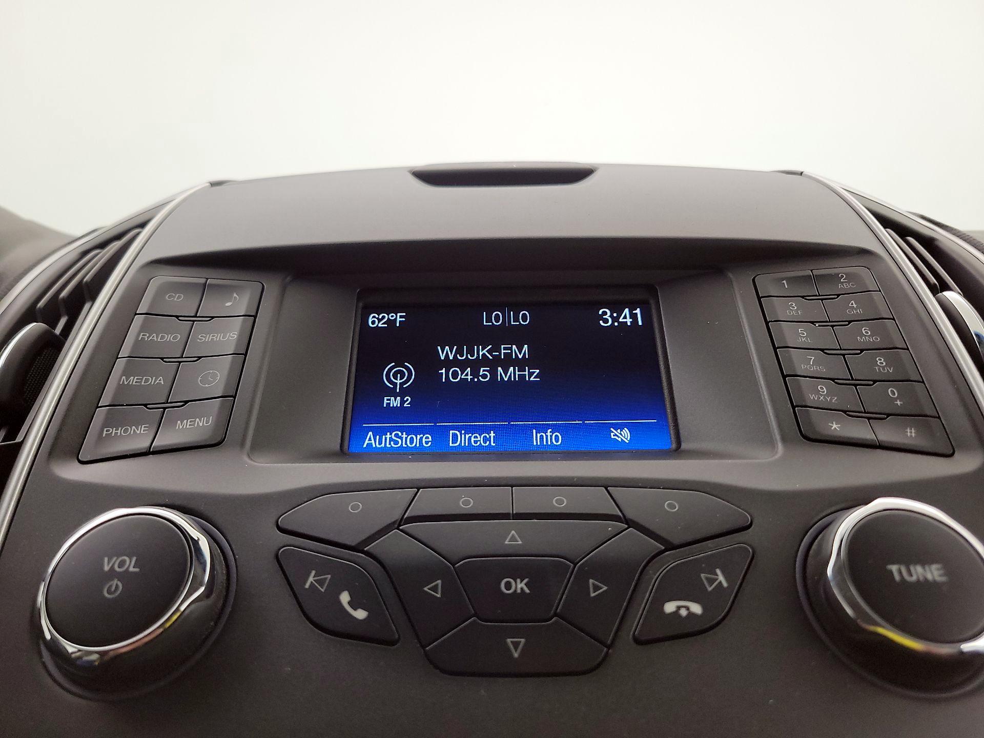 Thumbnail: 2017 Ford Edge - 15