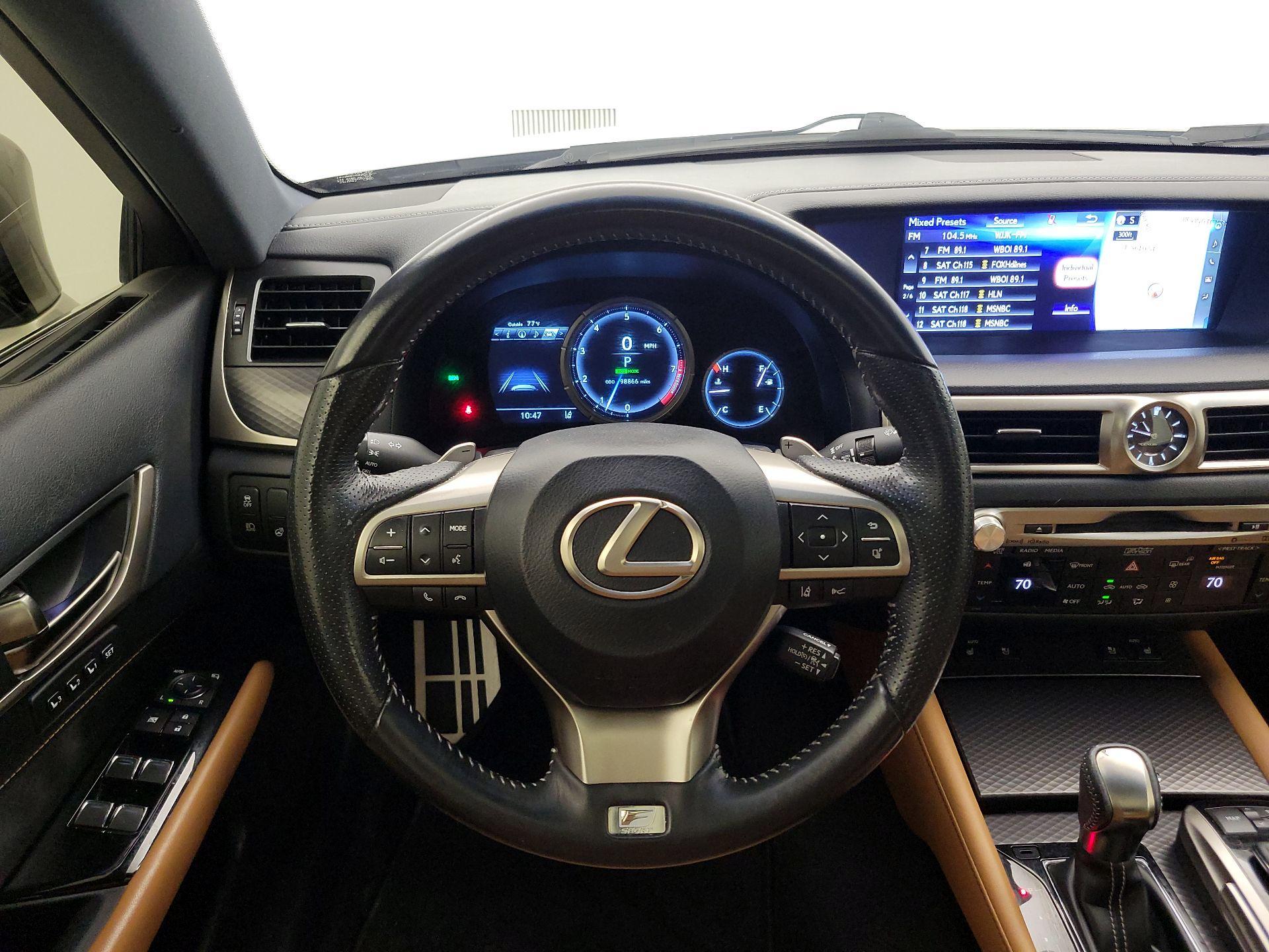 Thumbnail: 2018 Lexus GS - 10