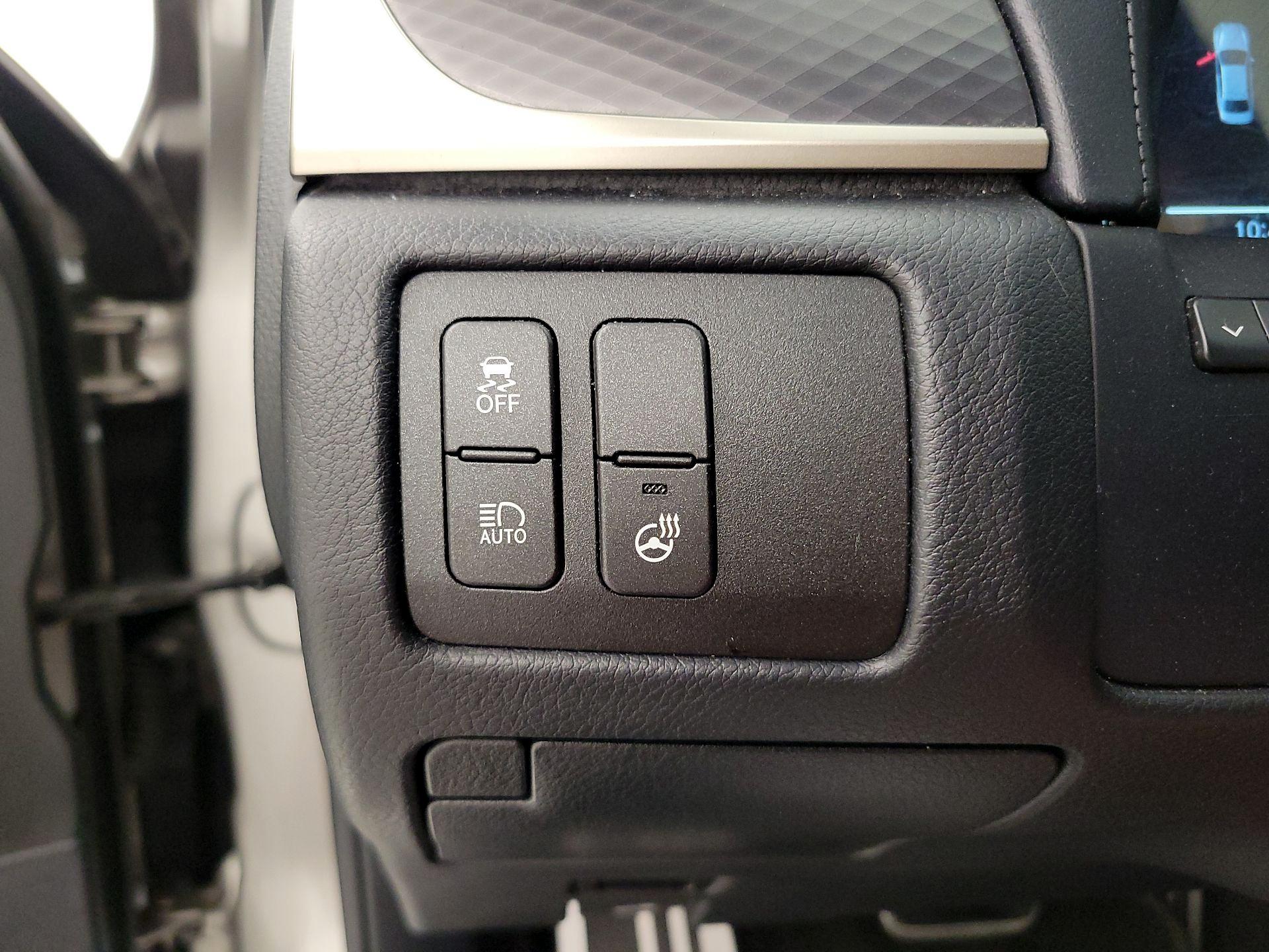 Thumbnail: 2018 Lexus GS - 13