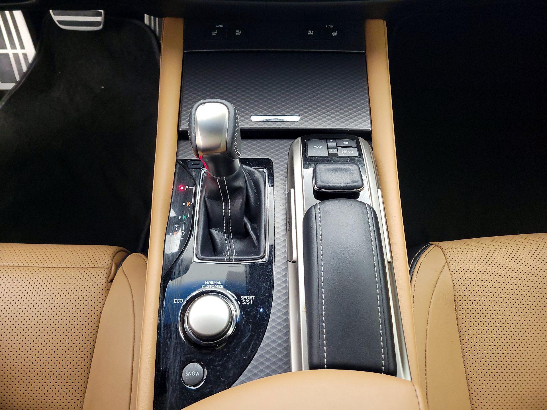 Thumbnail: 2018 Lexus GS - 18