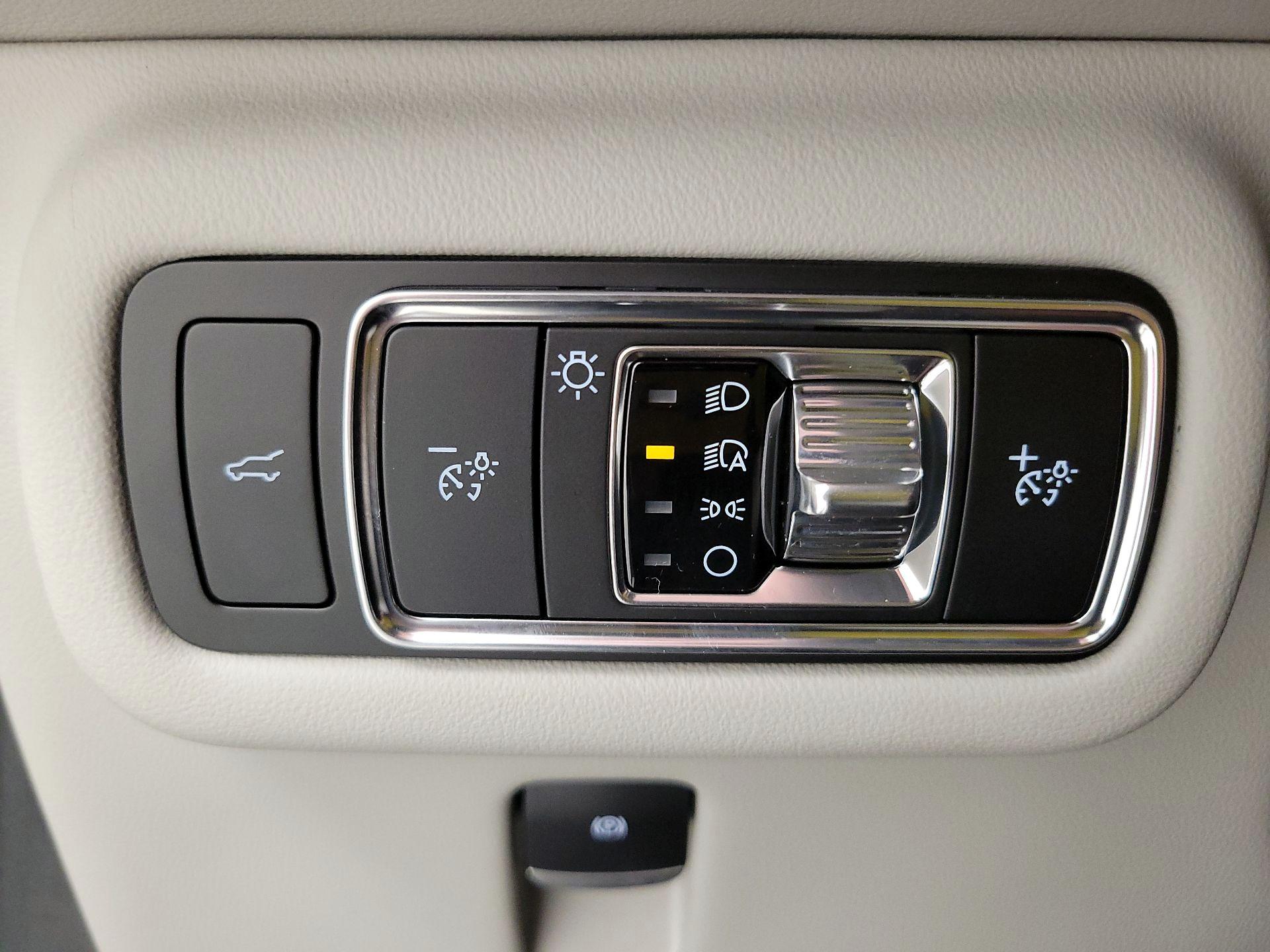 Thumbnail: 2026 Lincoln Nautilus - 13