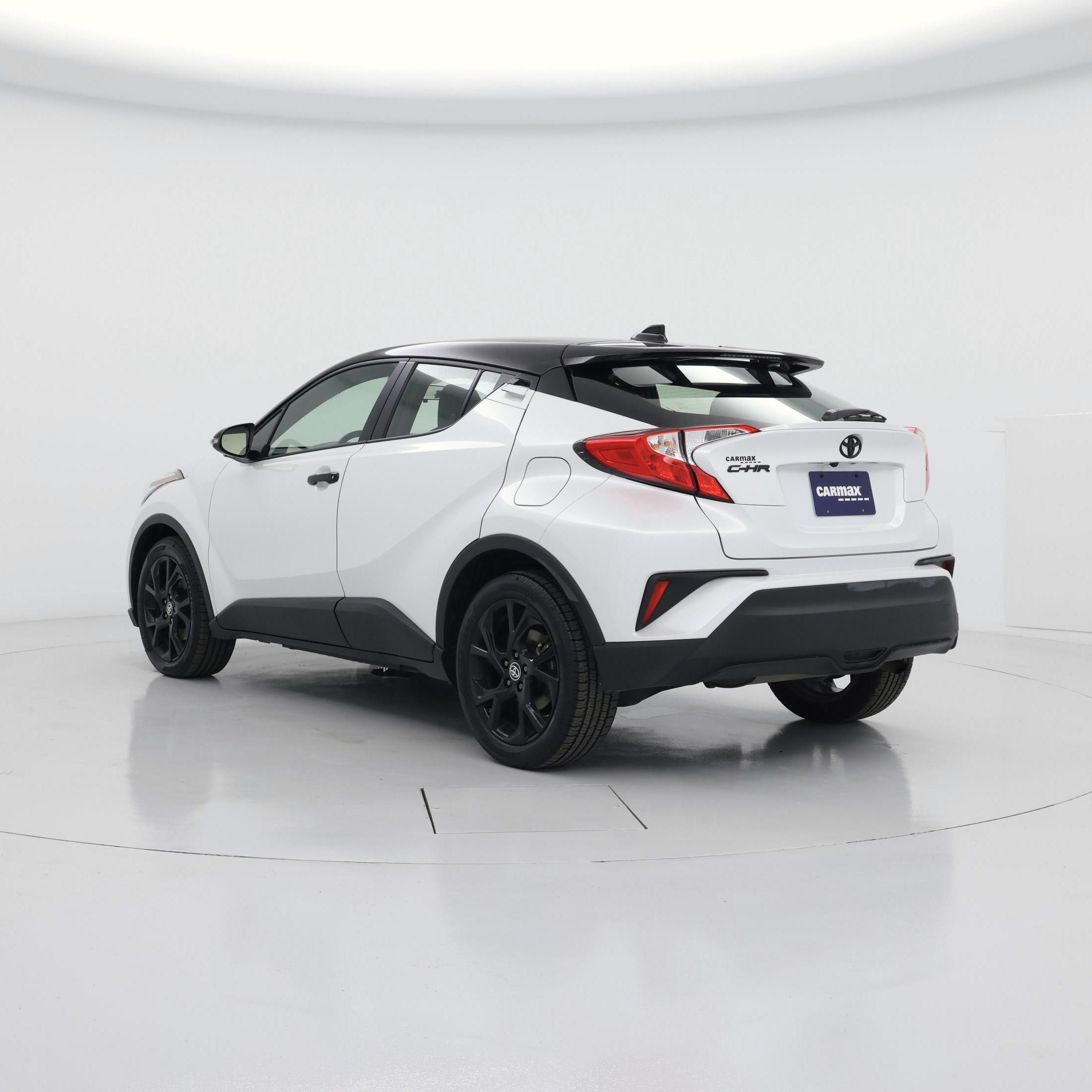 Thumbnail: 2022 Toyota C-HR - 2