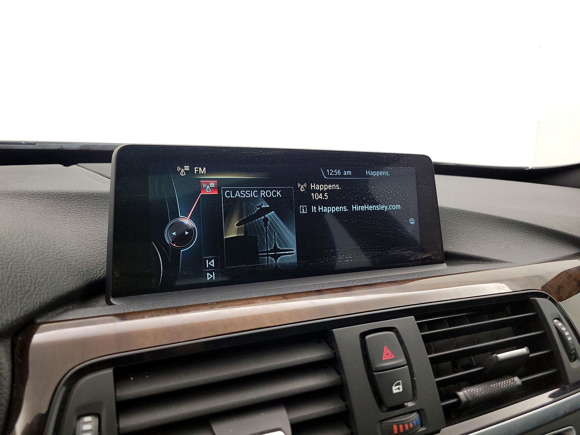 Thumbnail: 2016 BMW 3 Series - 16