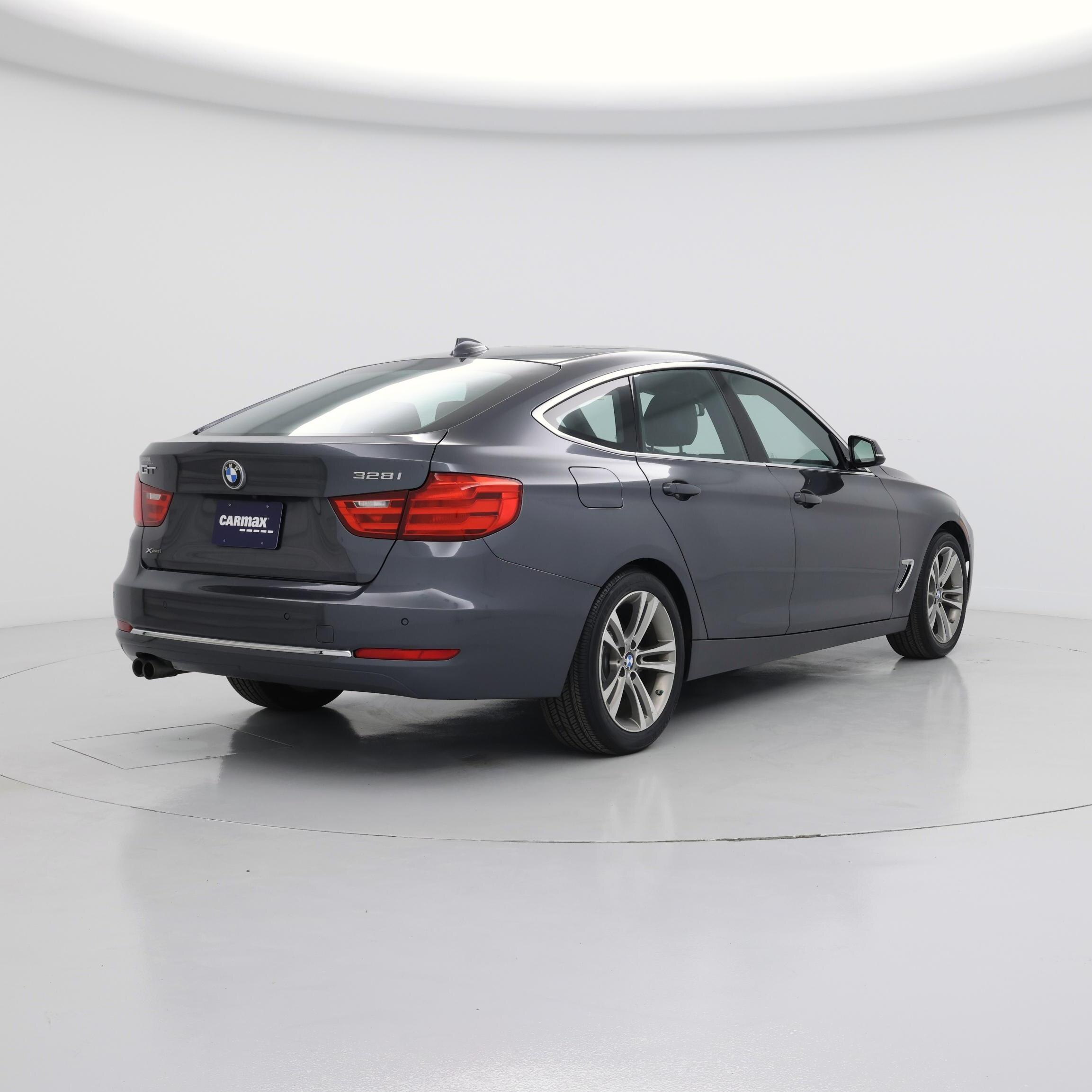 Thumbnail: 2016 BMW 3 Series - 8