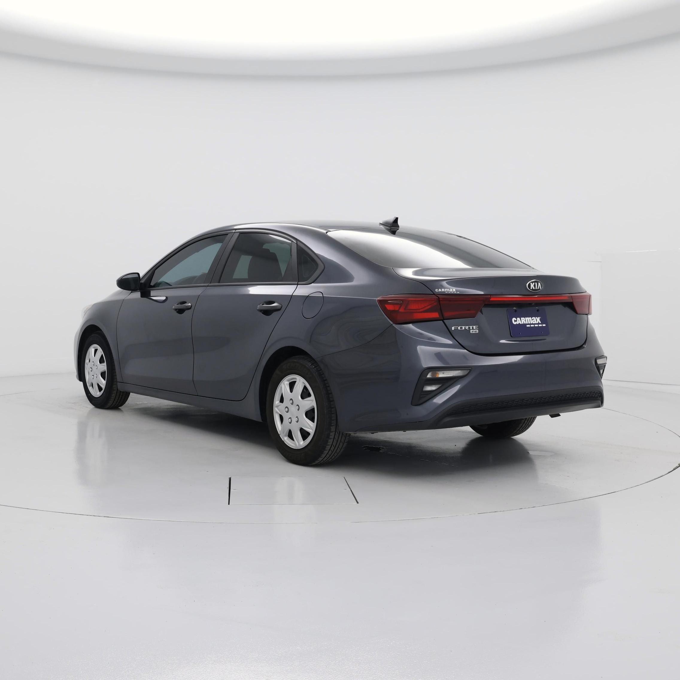 Thumbnail: 2021 Kia Forte - 2