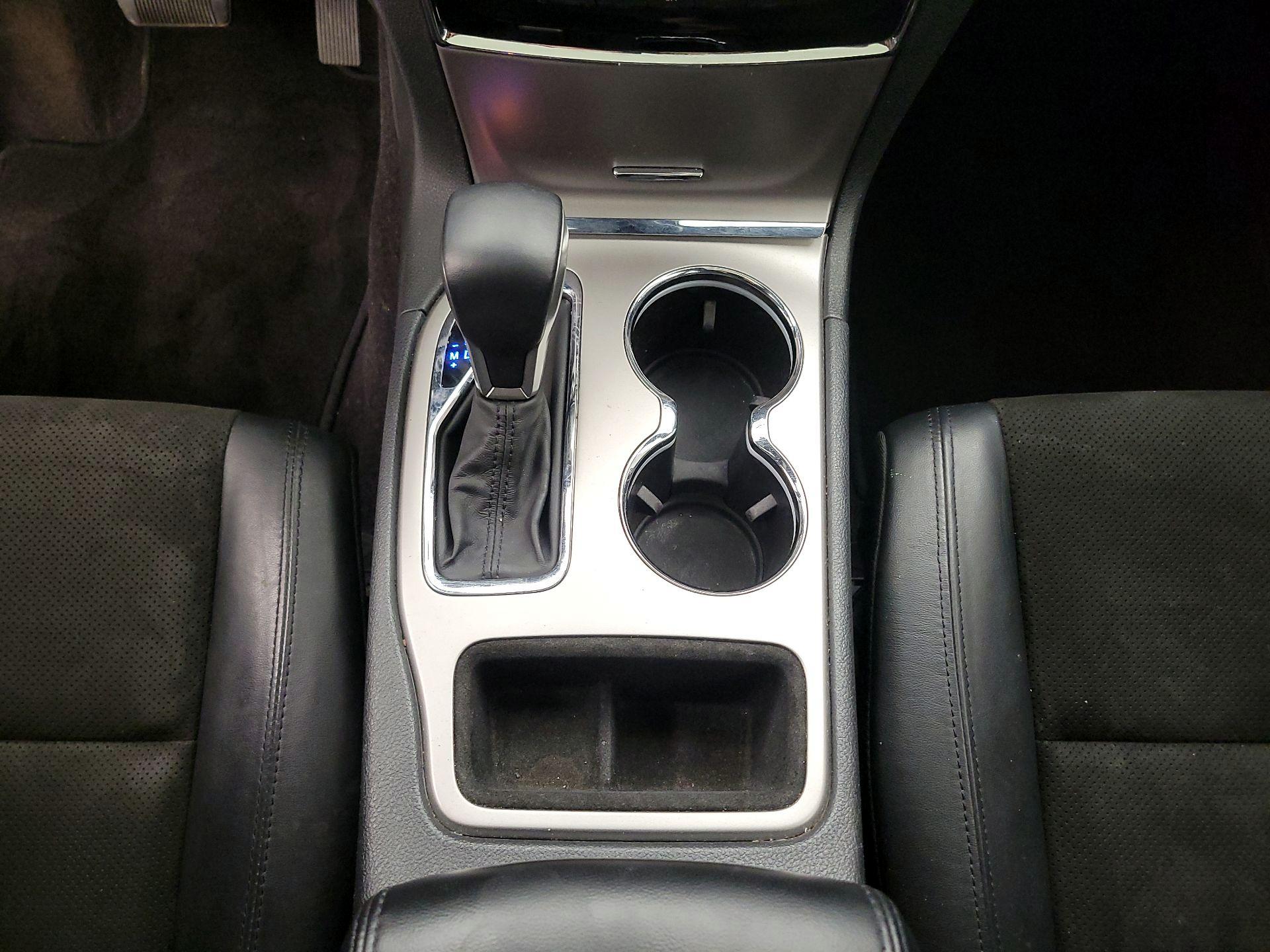 Thumbnail: 2019 Jeep Grand Cherokee - 18