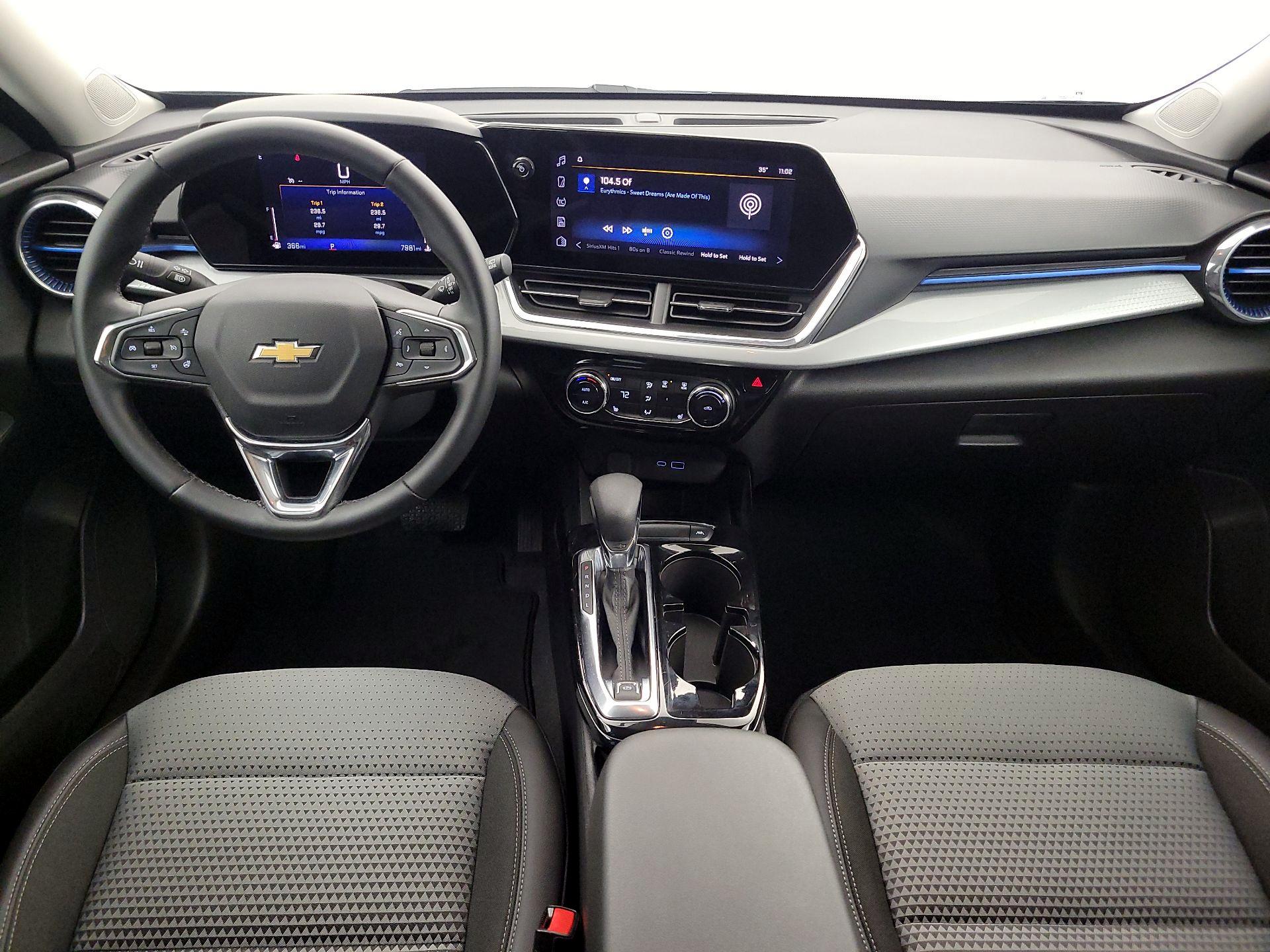 Thumbnail: 2025 Chevrolet Trax - 9