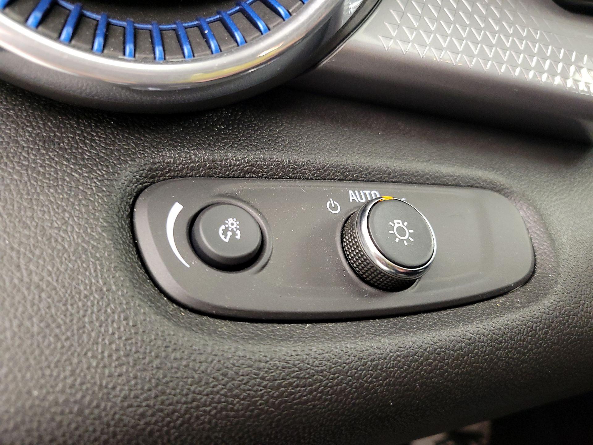 Thumbnail: 2025 Chevrolet Trax - 13