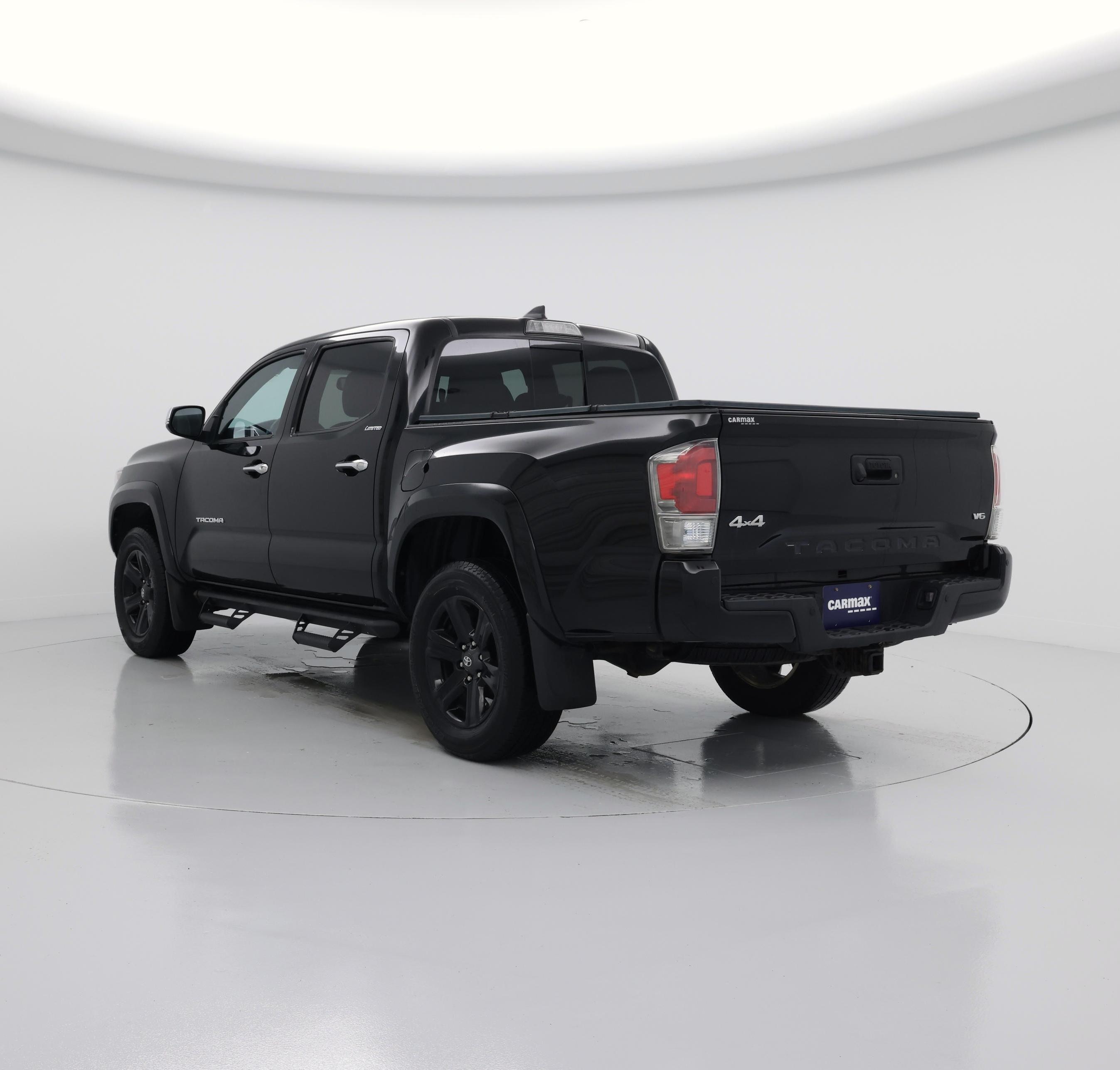 Thumbnail: 2017 Toyota Tacoma - 2