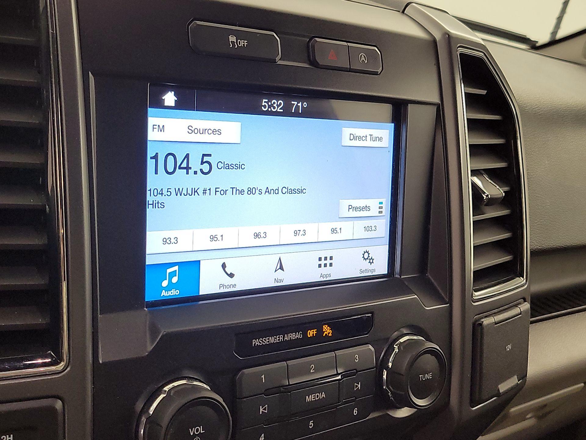 Thumbnail: 2018 Ford F-150 - 16