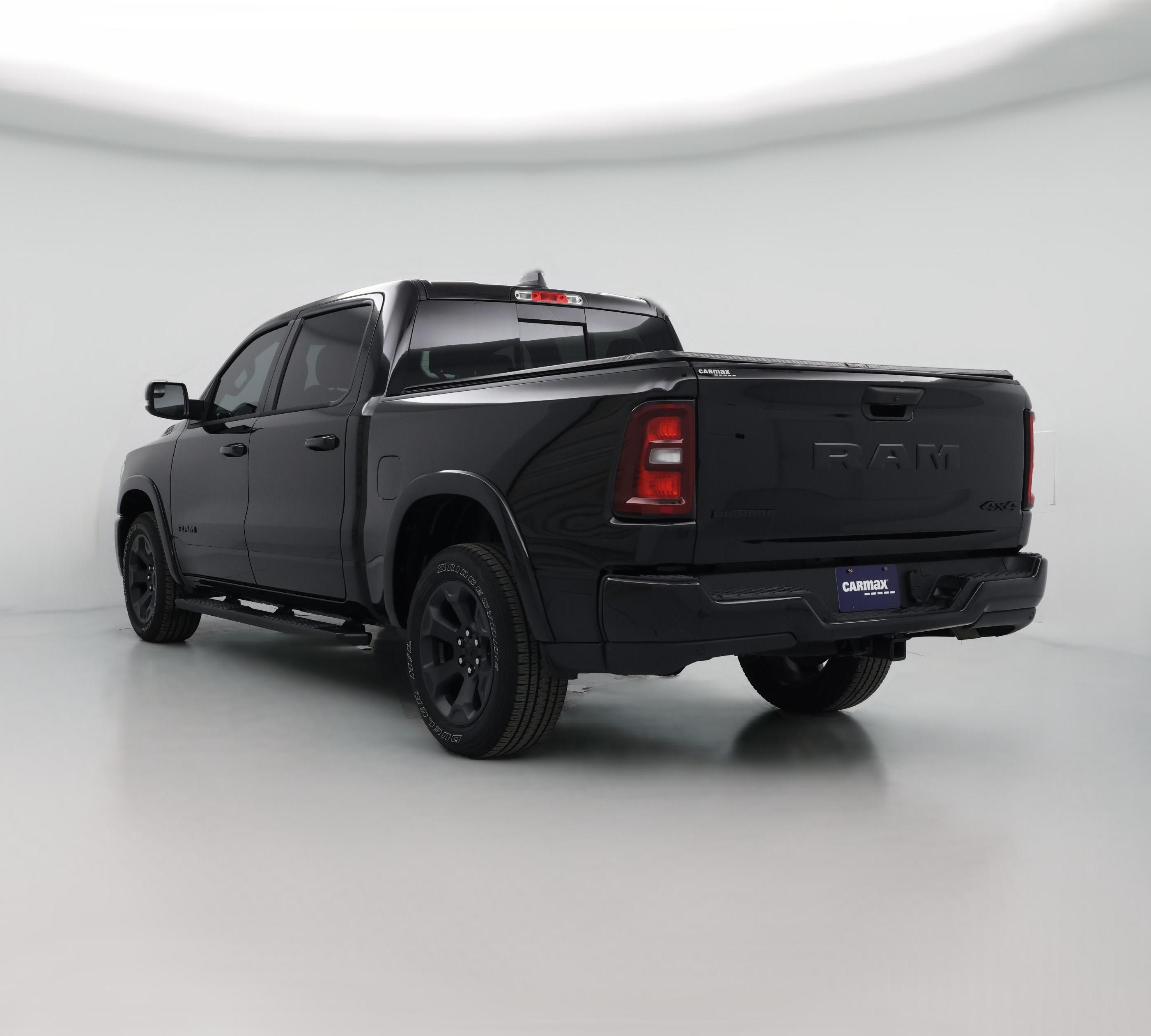 Thumbnail: 2025 RAM 1500 - 1