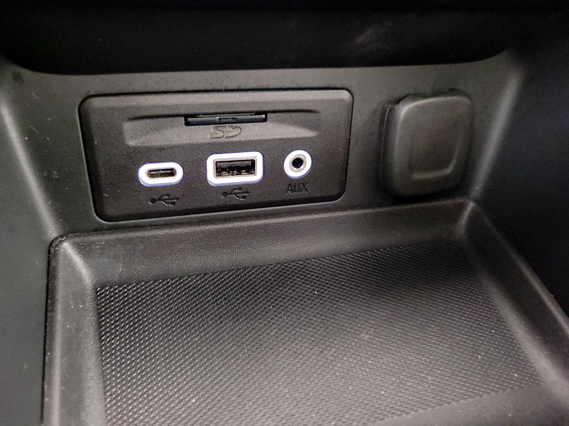 Thumbnail: 2022 GMC Terrain - 18